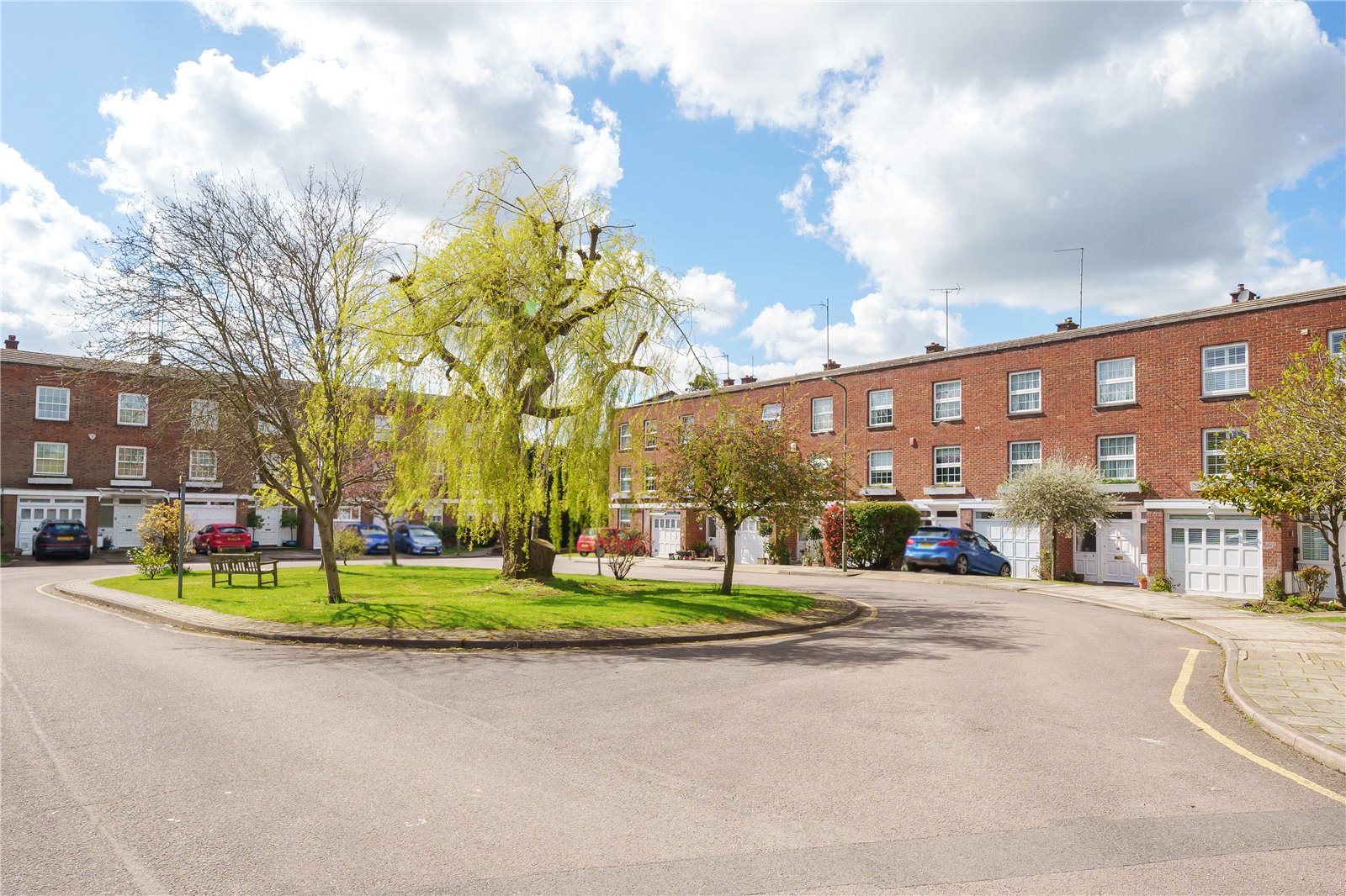3 bed terraced house for sale in Baxendale, Whetstone 13