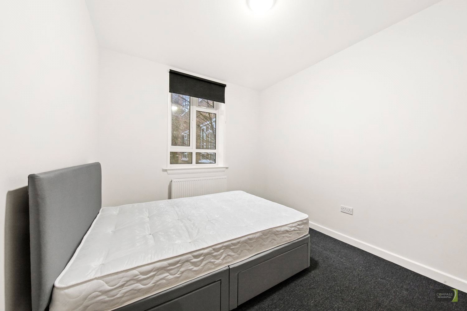 3 bed ground floor flat for sale in Darlan Road, Fulham 5