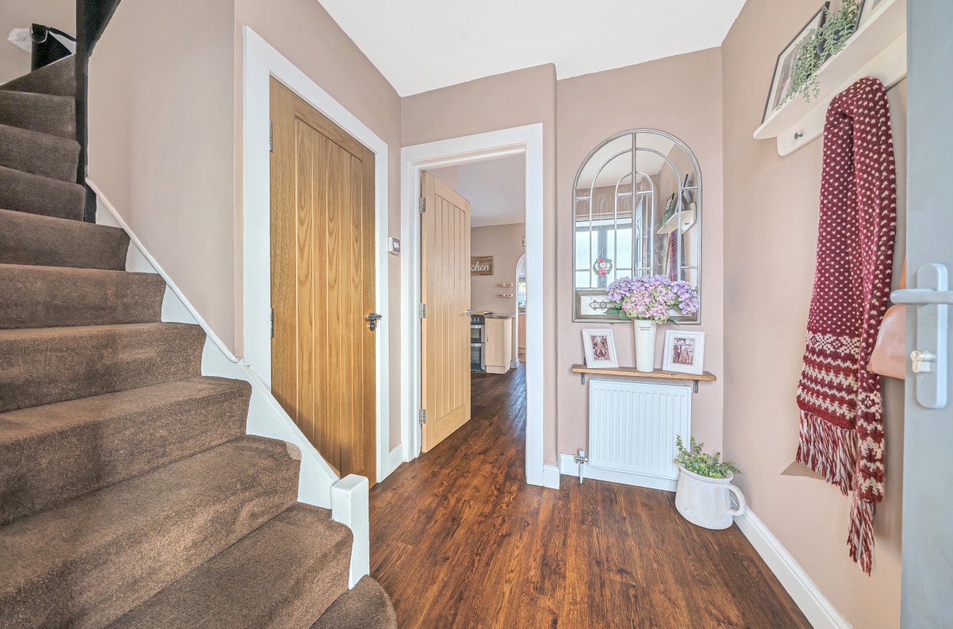 3 bed semi-detached house for sale in Primrose Hill, Kings Langley 5