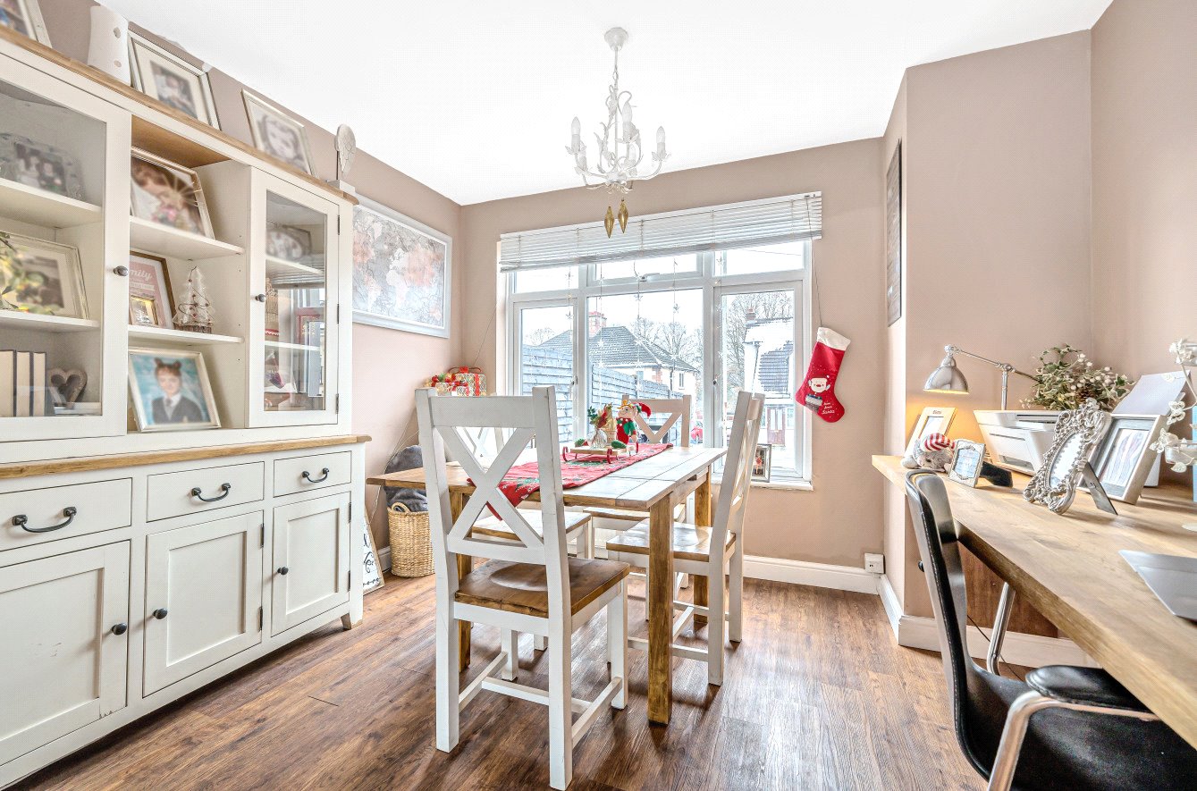 3 bed semi-detached house for sale in Primrose Hill, Kings Langley 7