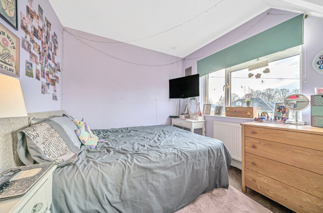3 bed semi-detached house for sale in Primrose Hill, Kings Langley 15