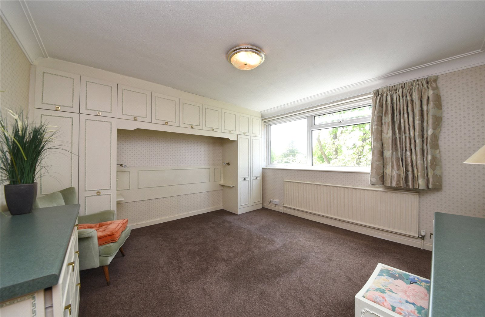 3 bed apartment for sale in Ballards Lane, Finchley 13