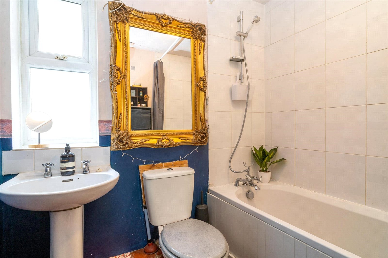 2 bed ground floor flat for sale in Oakleigh Road South, New Southgate  - Property Image 8