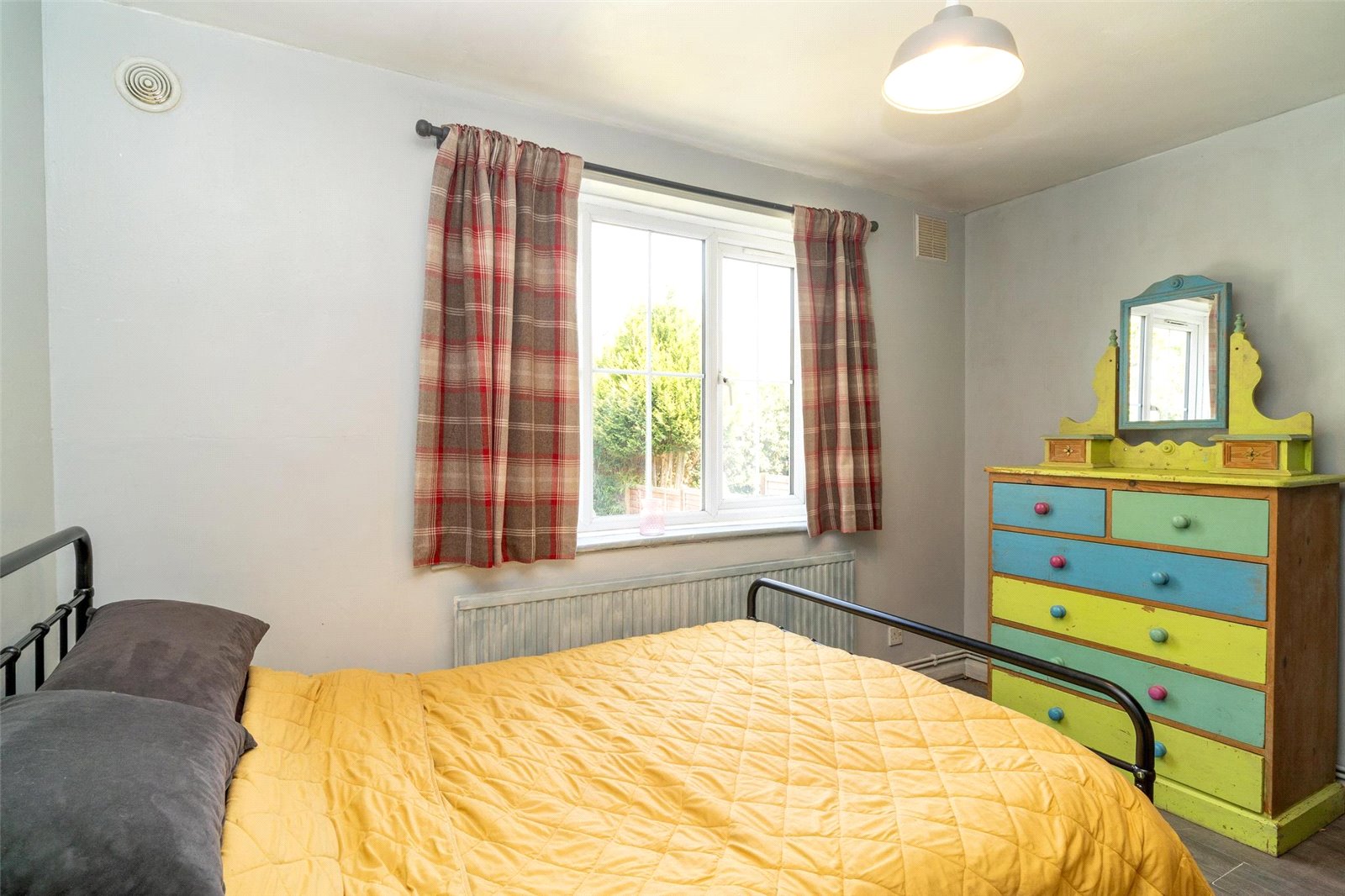 2 bed ground floor flat for sale in Oakleigh Road South, New Southgate  - Property Image 6