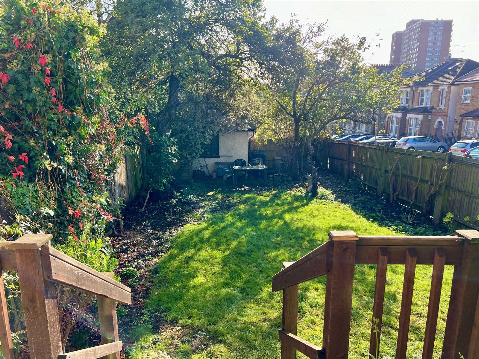 1 bed ground floor flat for sale in Finchley Lane, Hendon 4