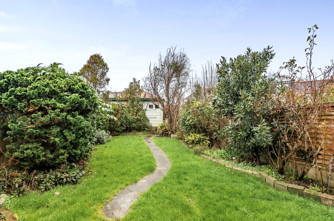 3 bed terraced house for sale in Brunswick Grove, New Southgate 8