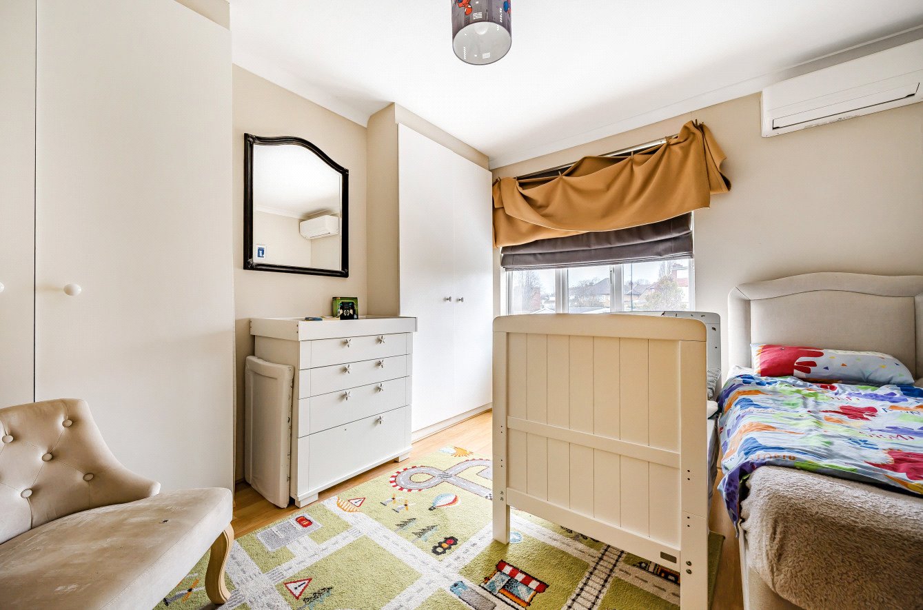 3 bed terraced house for sale in Brunswick Grove, New Southgate 10