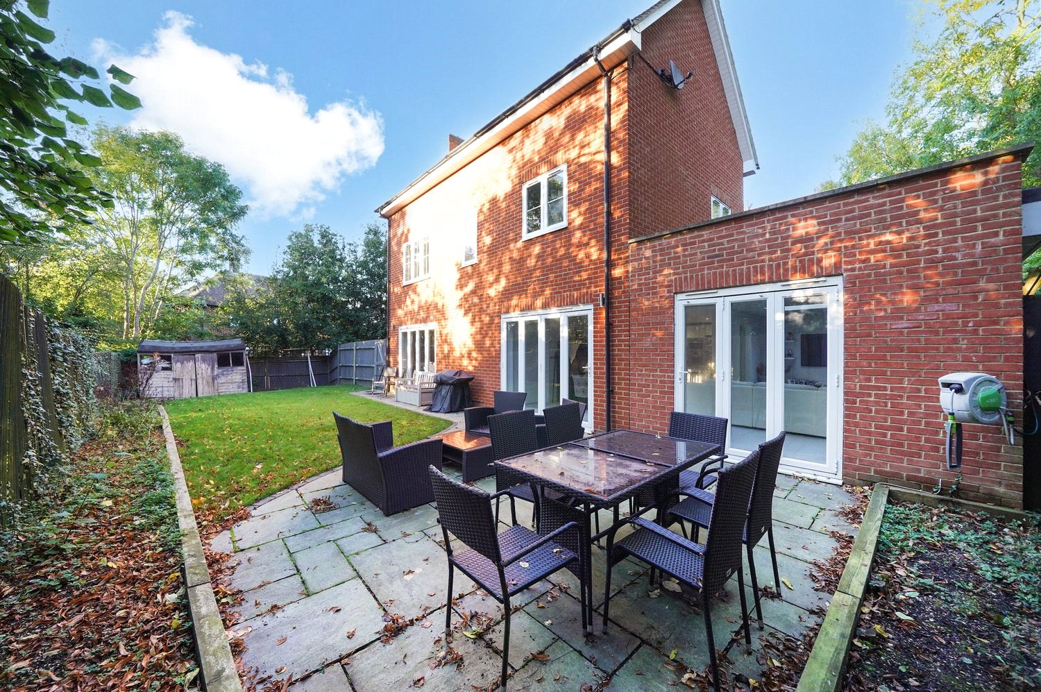 5 bed detached house for sale in Harcourt Road, Bushey 21