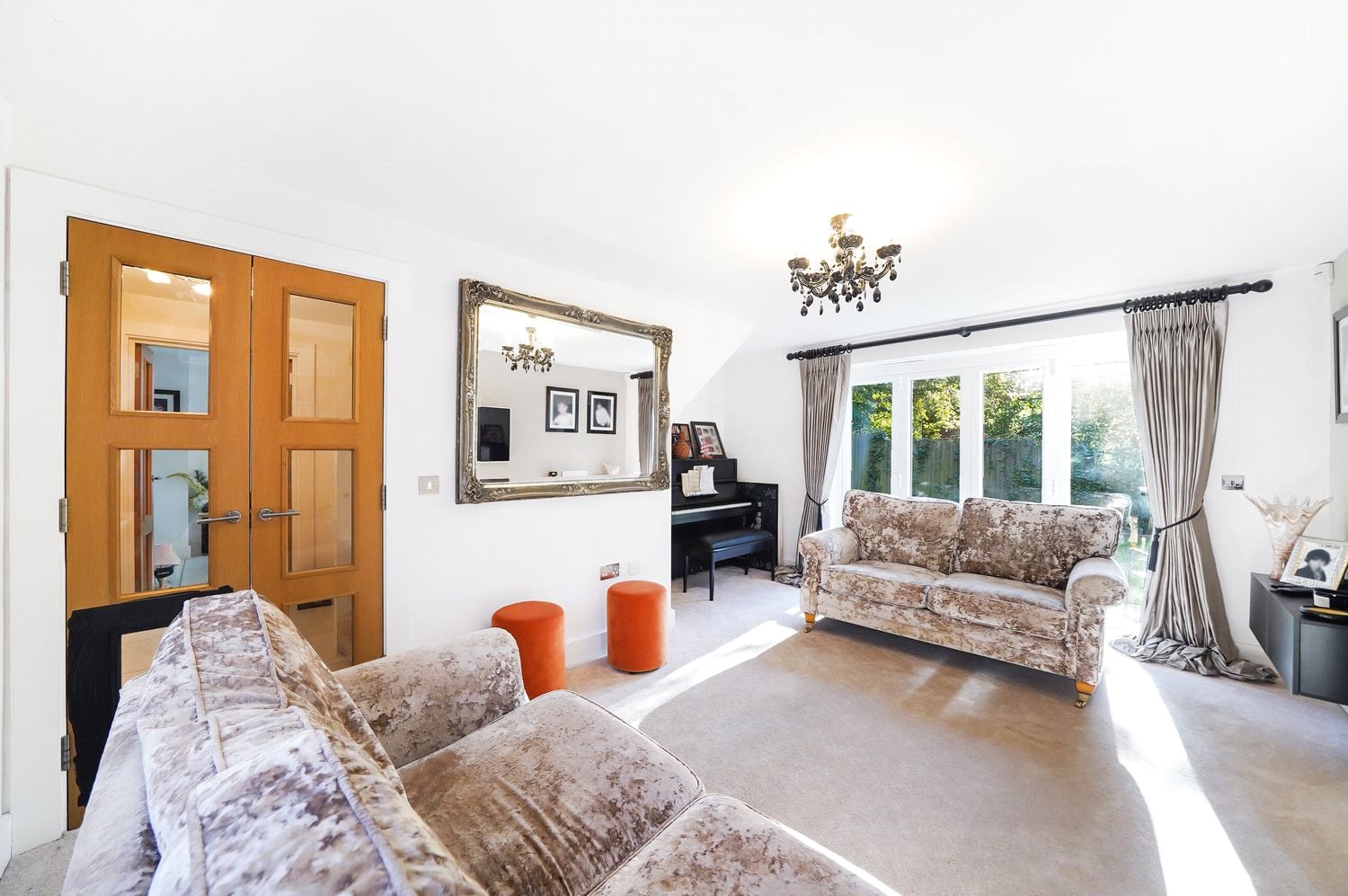 5 bed detached house for sale in Harcourt Road, Bushey 14