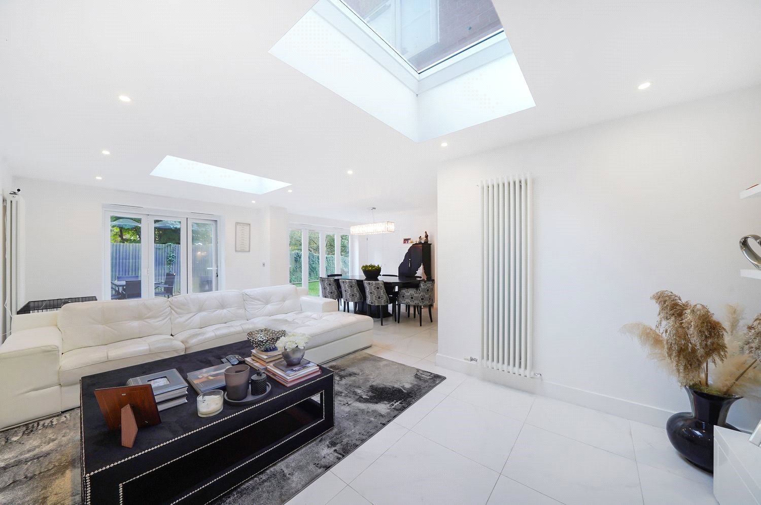 5 bed detached house for sale in Harcourt Road, Bushey 15