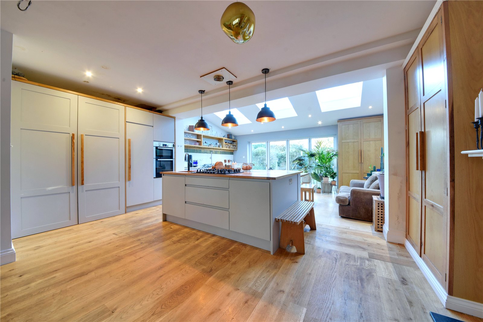 4 bed semi-detached house for sale in Orchard Avenue, Whetstone 1