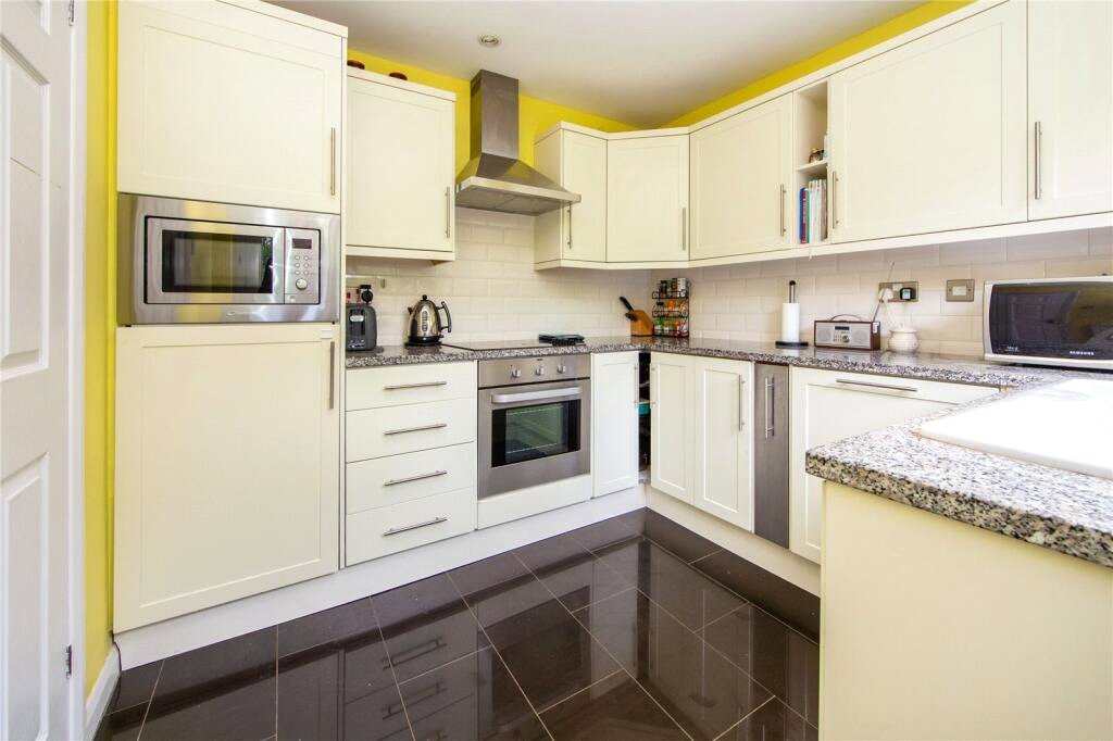 3 bed terraced house for sale in Nash Close, Elstree 1
