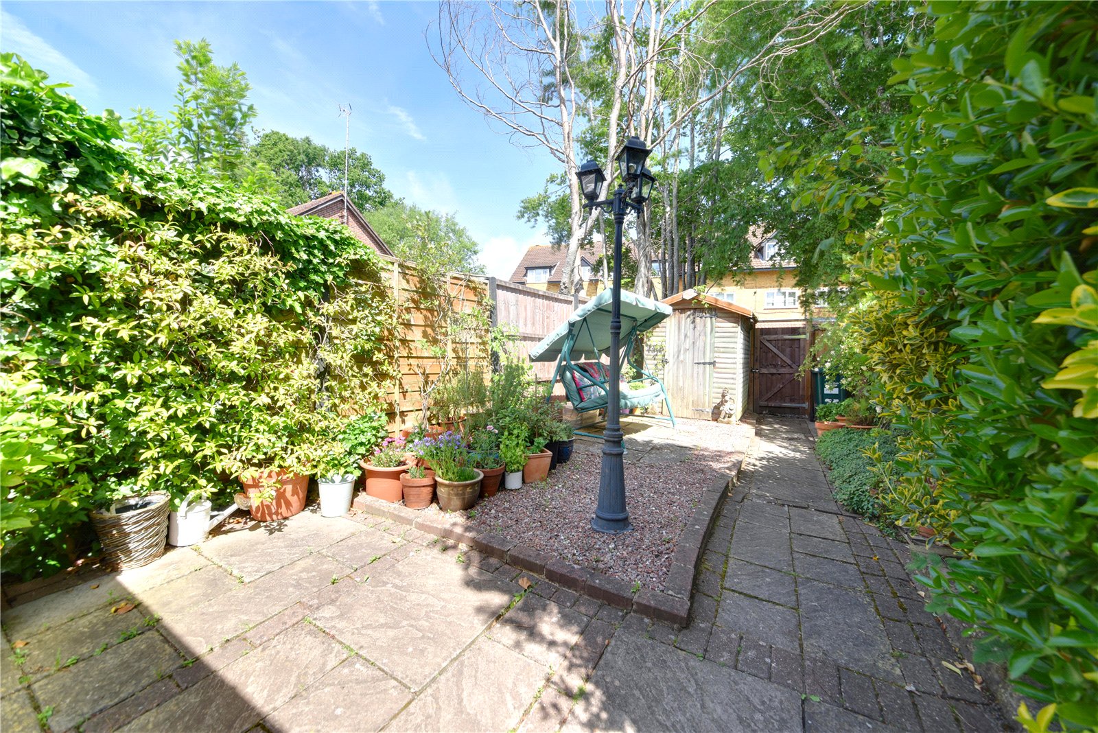 3 bed terraced house for sale in Boleyn Way, New Barnet  - Property Image 10