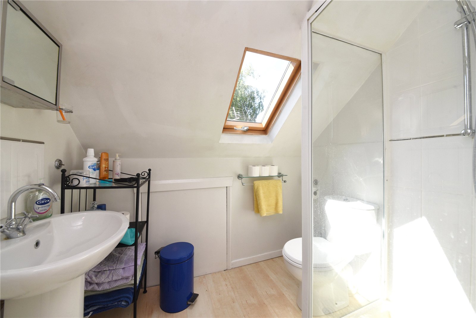 3 bed terraced house for sale in Boleyn Way, New Barnet  - Property Image 5