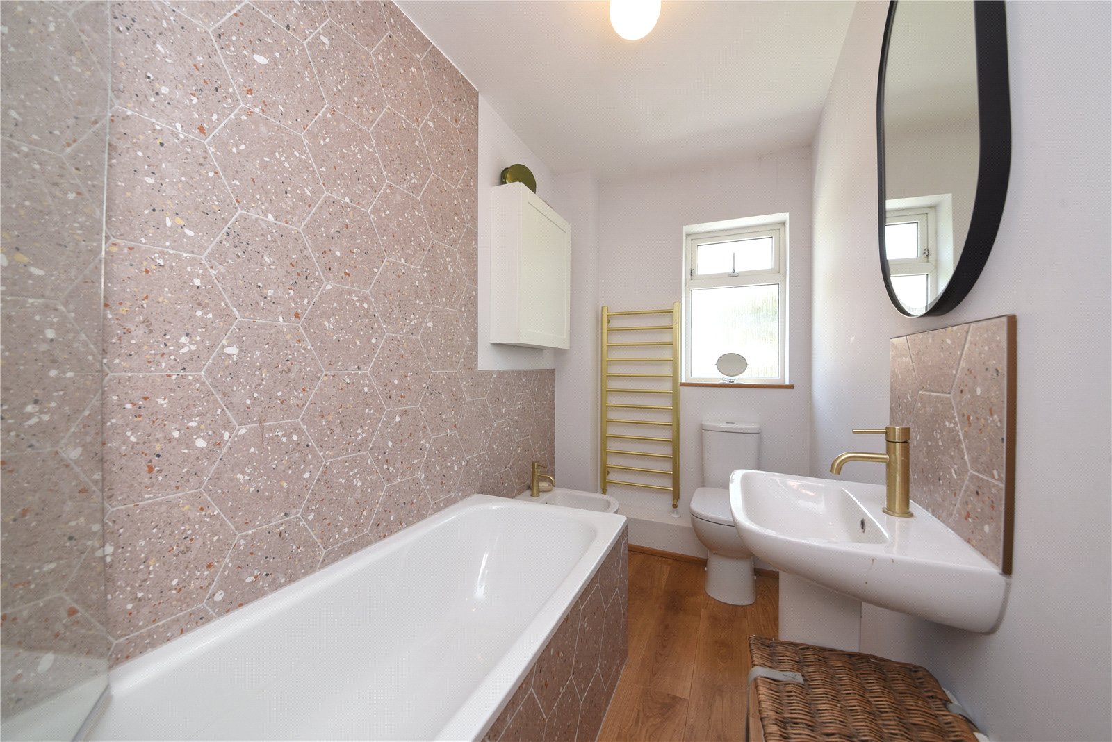 3 bed terraced house for sale in Boleyn Way, New Barnet  - Property Image 6