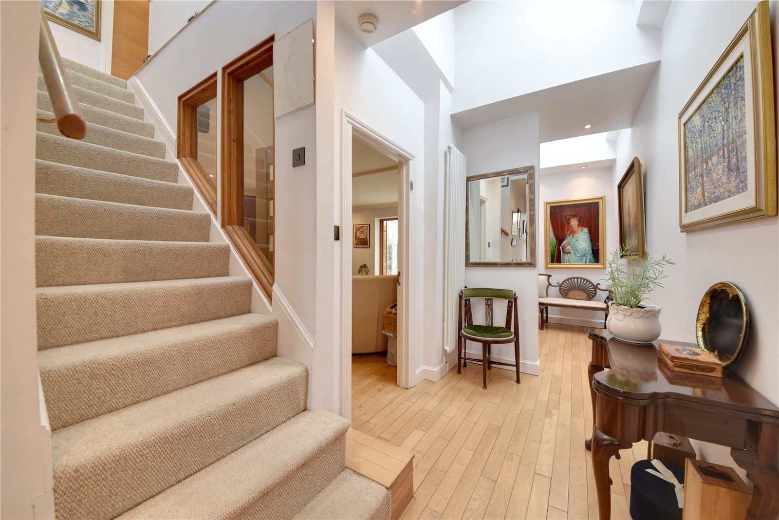 4 bed detached house for sale in South Riding, Bricket Wood - Property Image 1