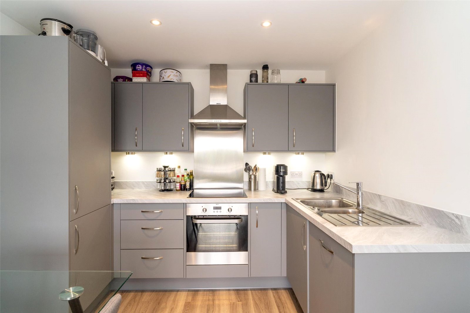 1 bed apartment for sale in Colnebank Drive, Watford  - Property Image 3