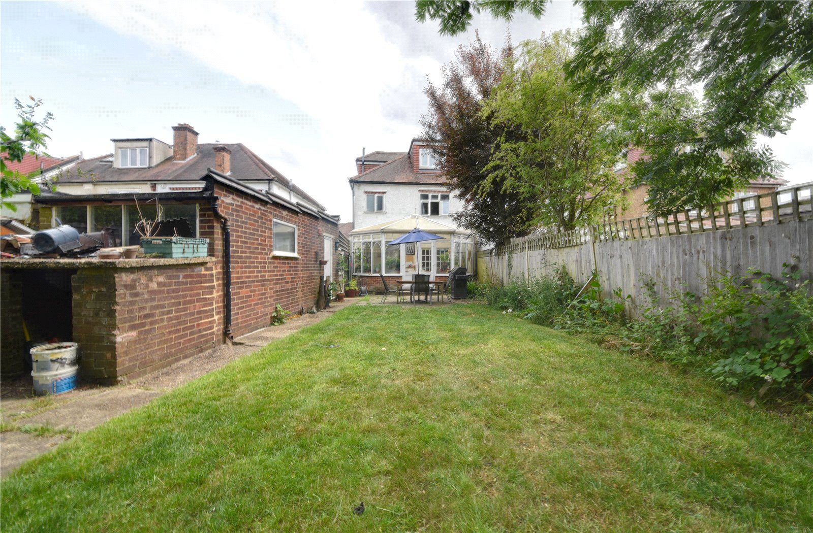 4 bed semi-detached house for sale in Orchard Avenue, Whetstone  - Property Image 5