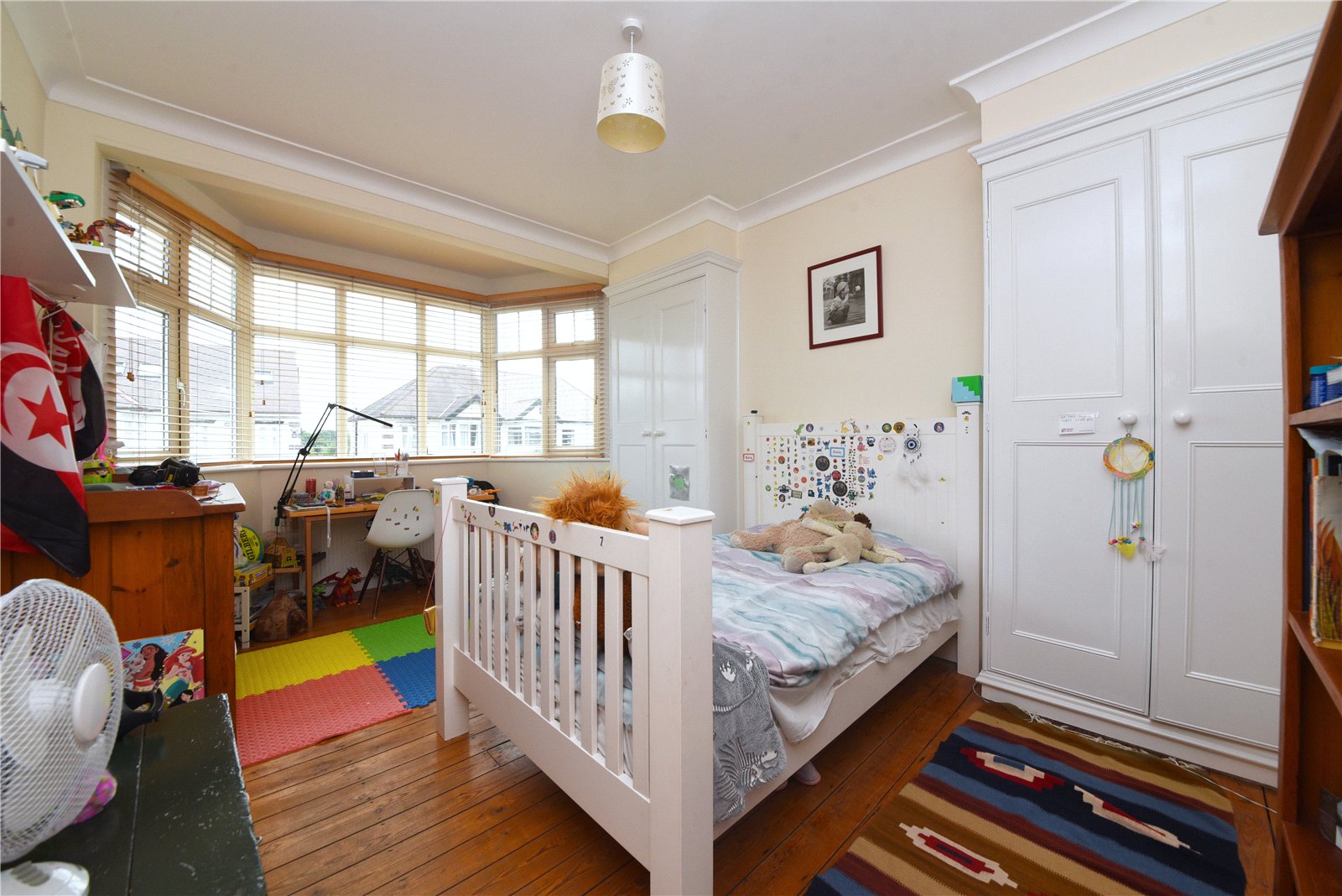 4 bed semi-detached house for sale in Orchard Avenue, Whetstone  - Property Image 11