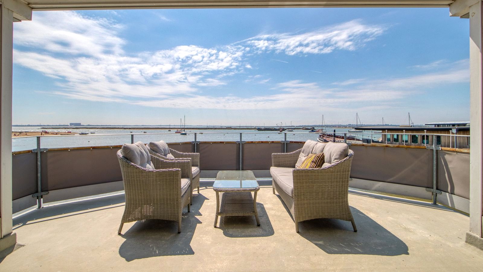 3 bed house boat for sale in Coast Road, West Mersea  - Property Image 15