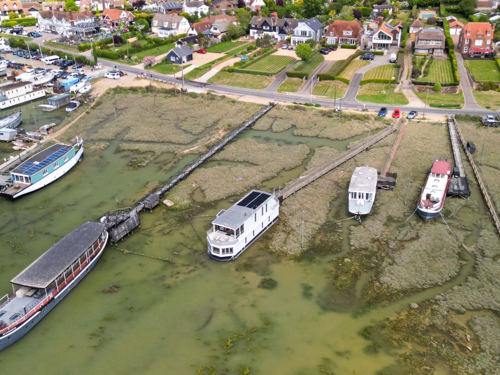 3 bed house boat for sale in Coast Road, West Mersea  - Property Image 28