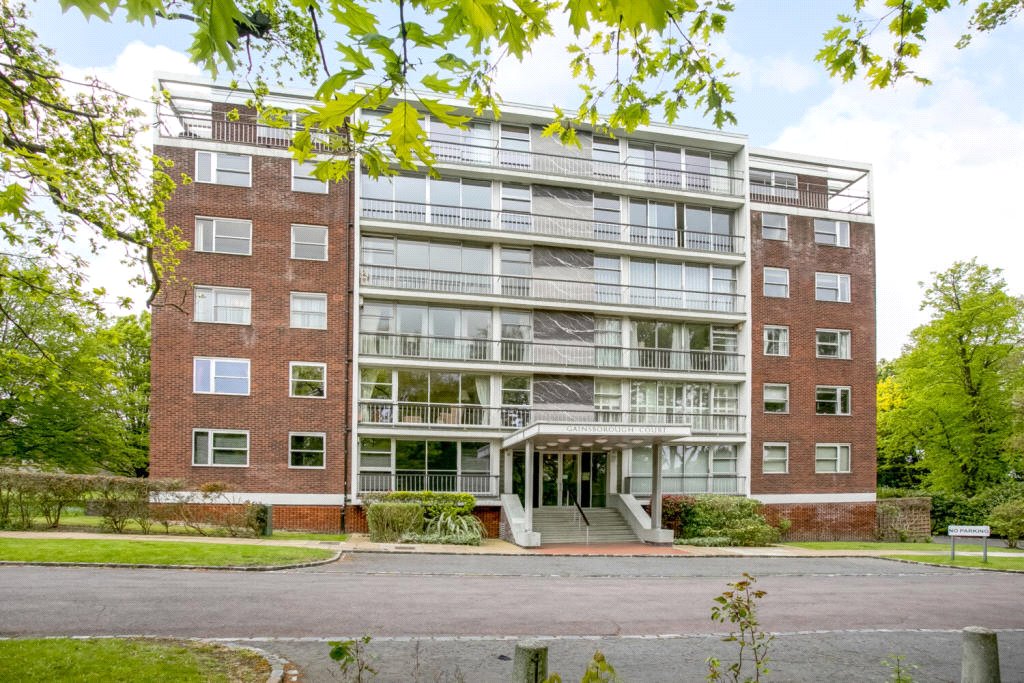 2 bed apartment for sale in College Road, Tollgate Drive, SE21