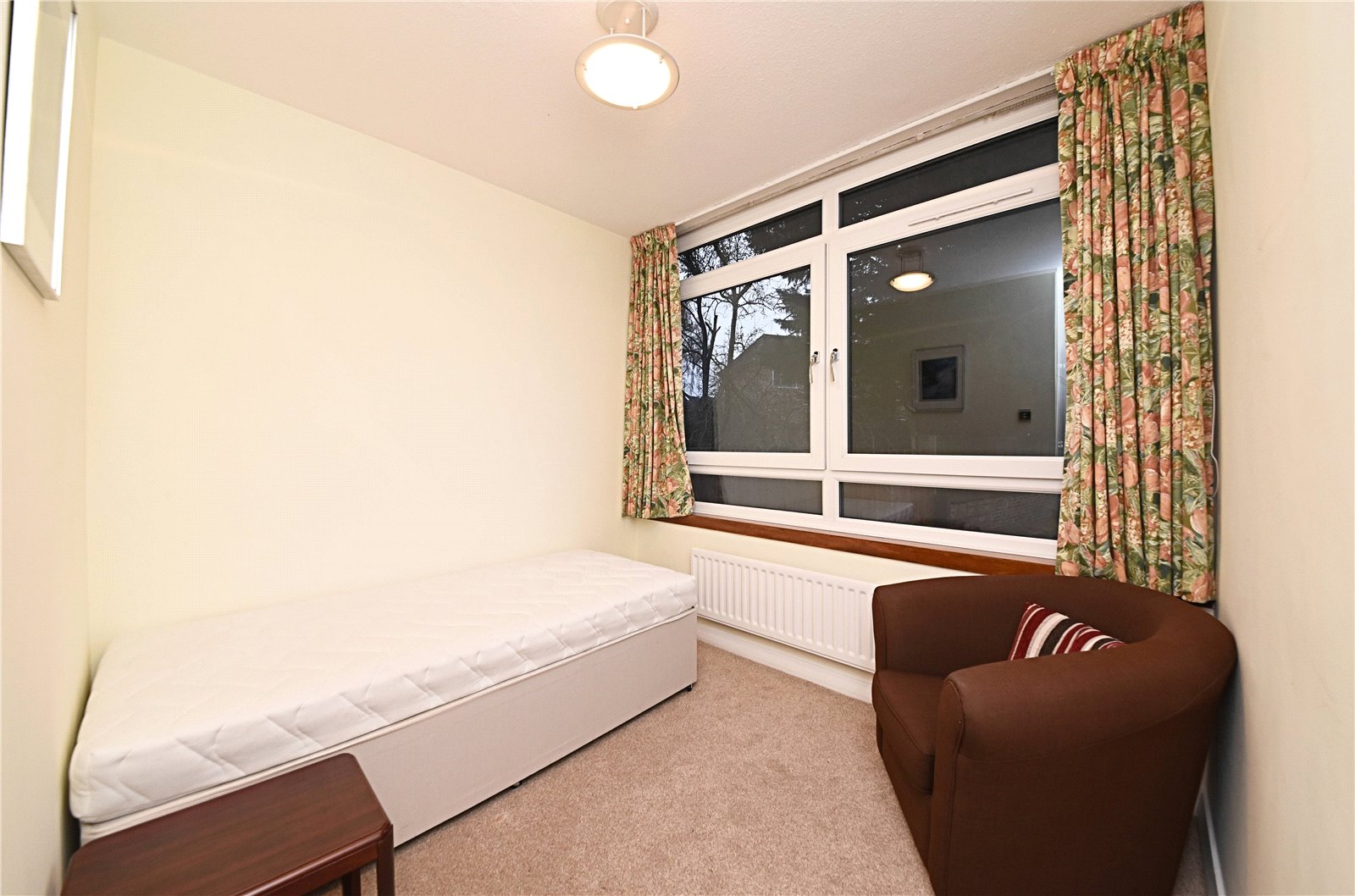 2 bed apartment for sale in Westchester Drive, Hendon  - Property Image 6