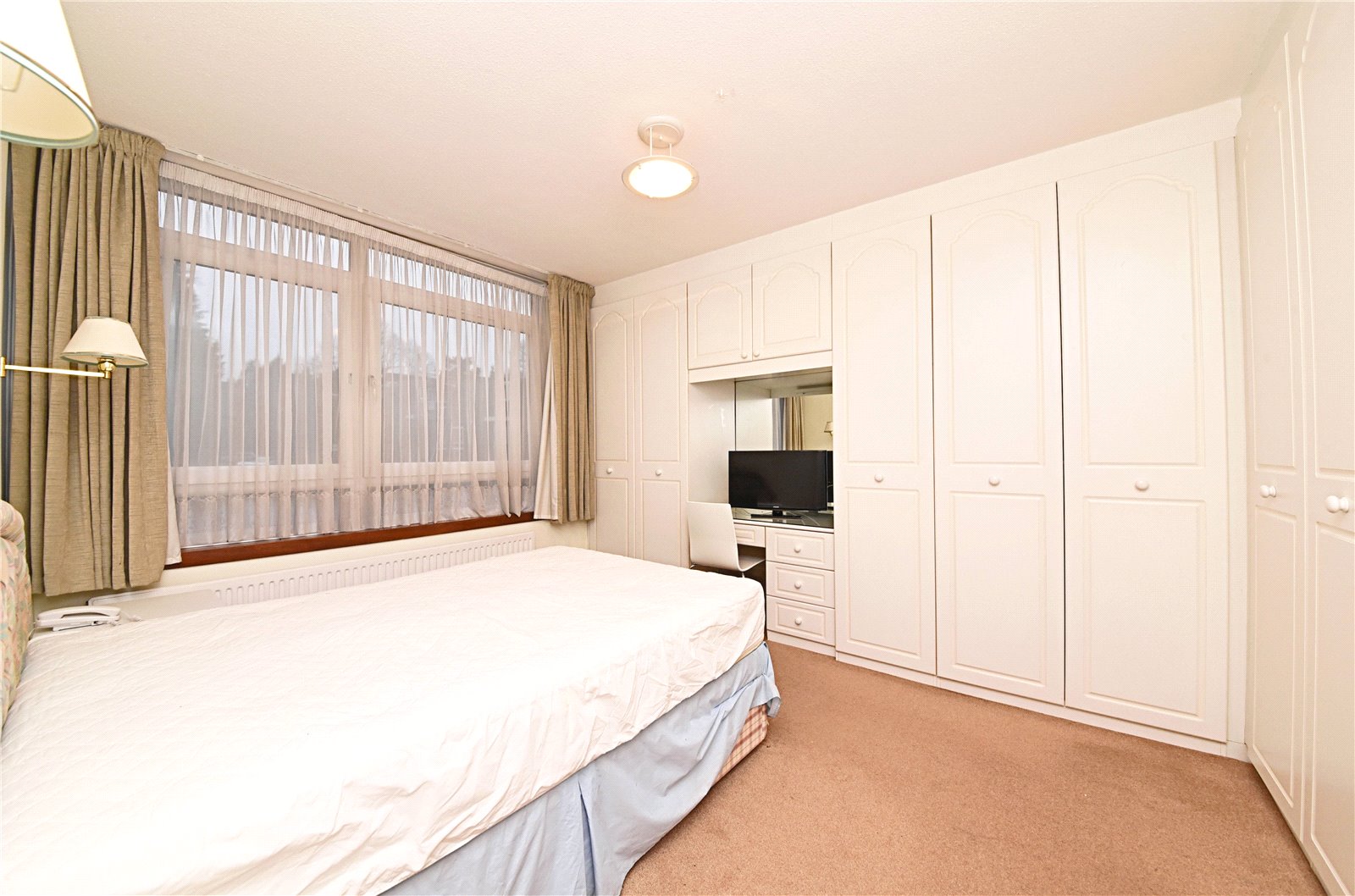2 bed apartment for sale in Westchester Drive, Hendon  - Property Image 3