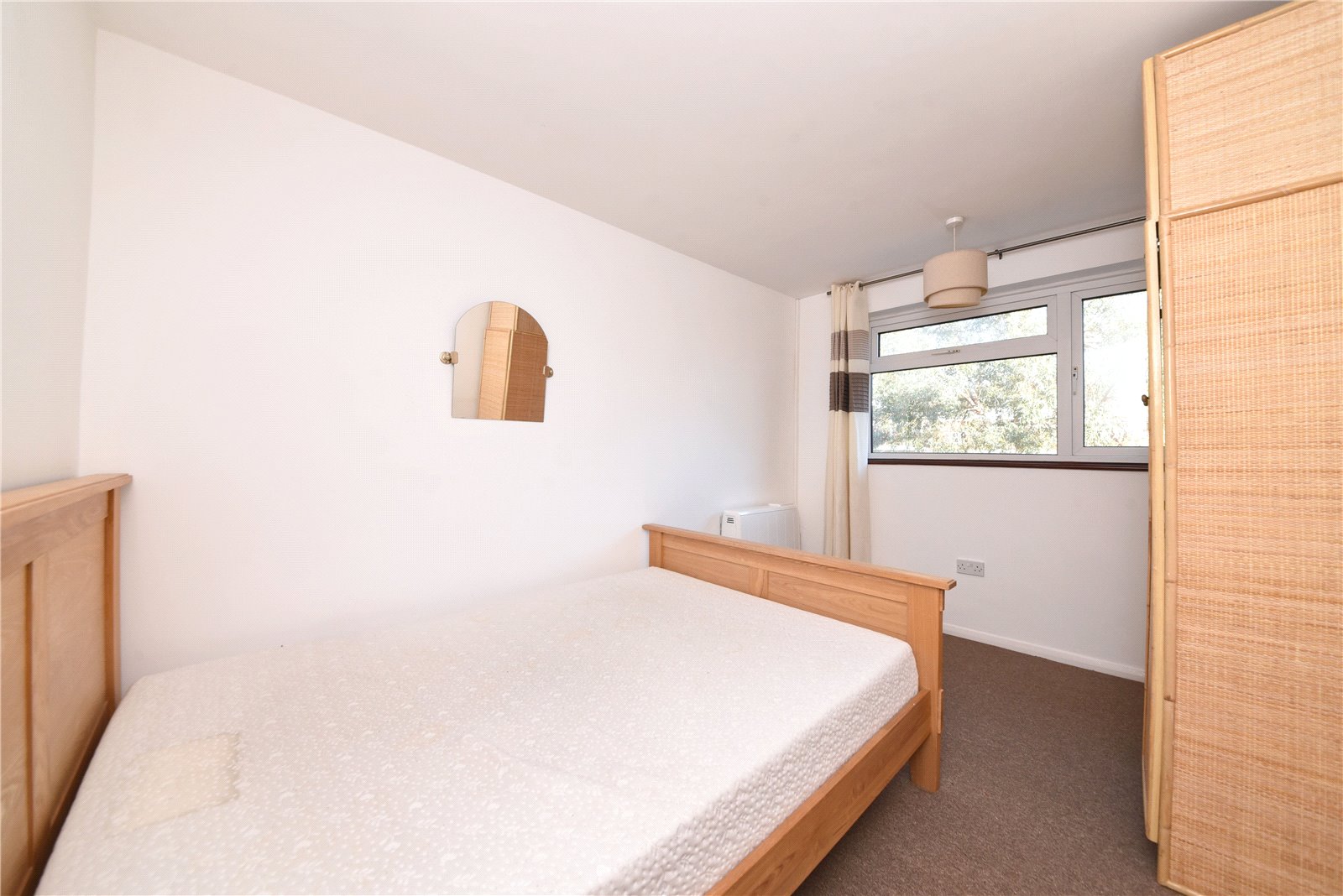 2 bed maisonette for sale in Bramley Close, Oakwood  - Property Image 5