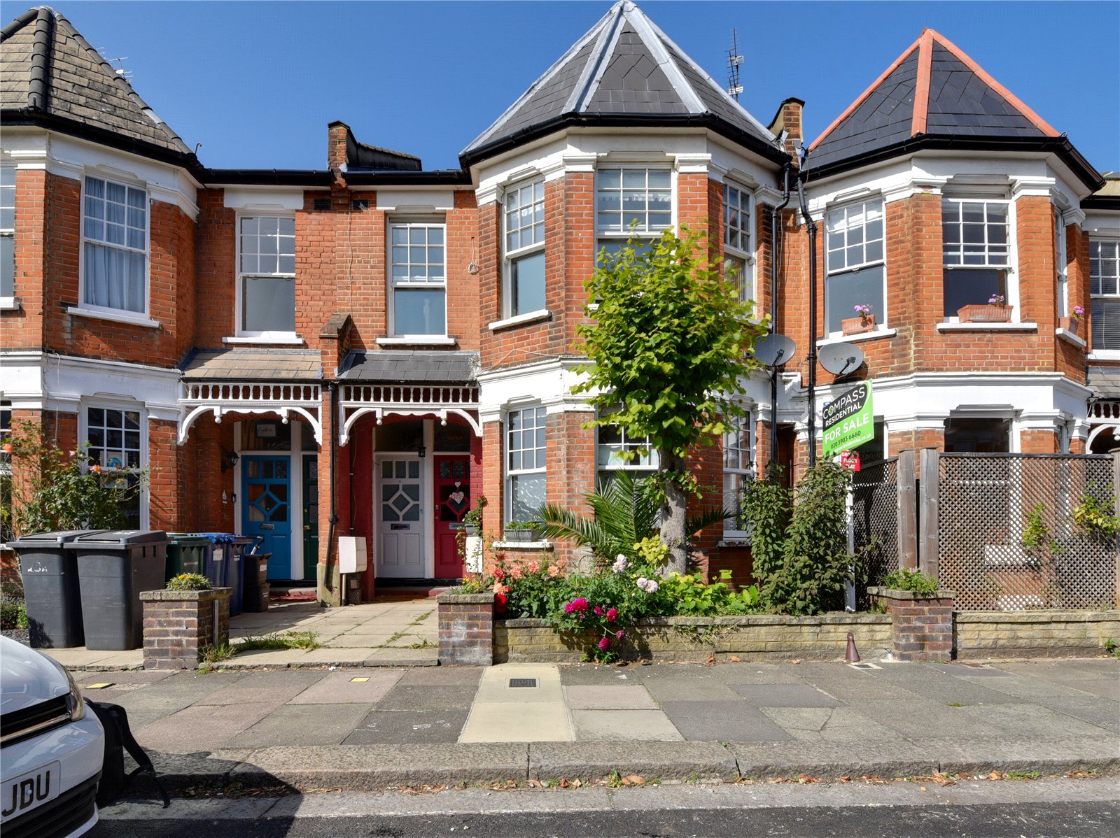 2 bed maisonette for sale in Sedgemere Avenue, East Finchley  - Property Image 1