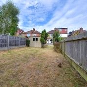 3 bed house for sale in Sherrards Way, Barnet  - Property Image 4