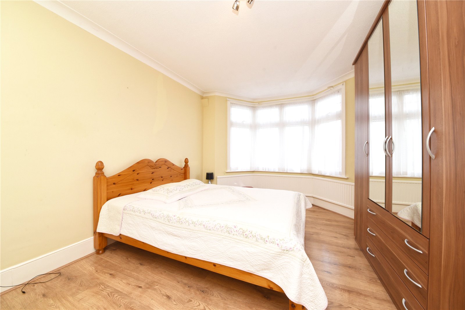 3 bed house to rent in Berkshire Gardens, Palmers Green  - Property Image 5