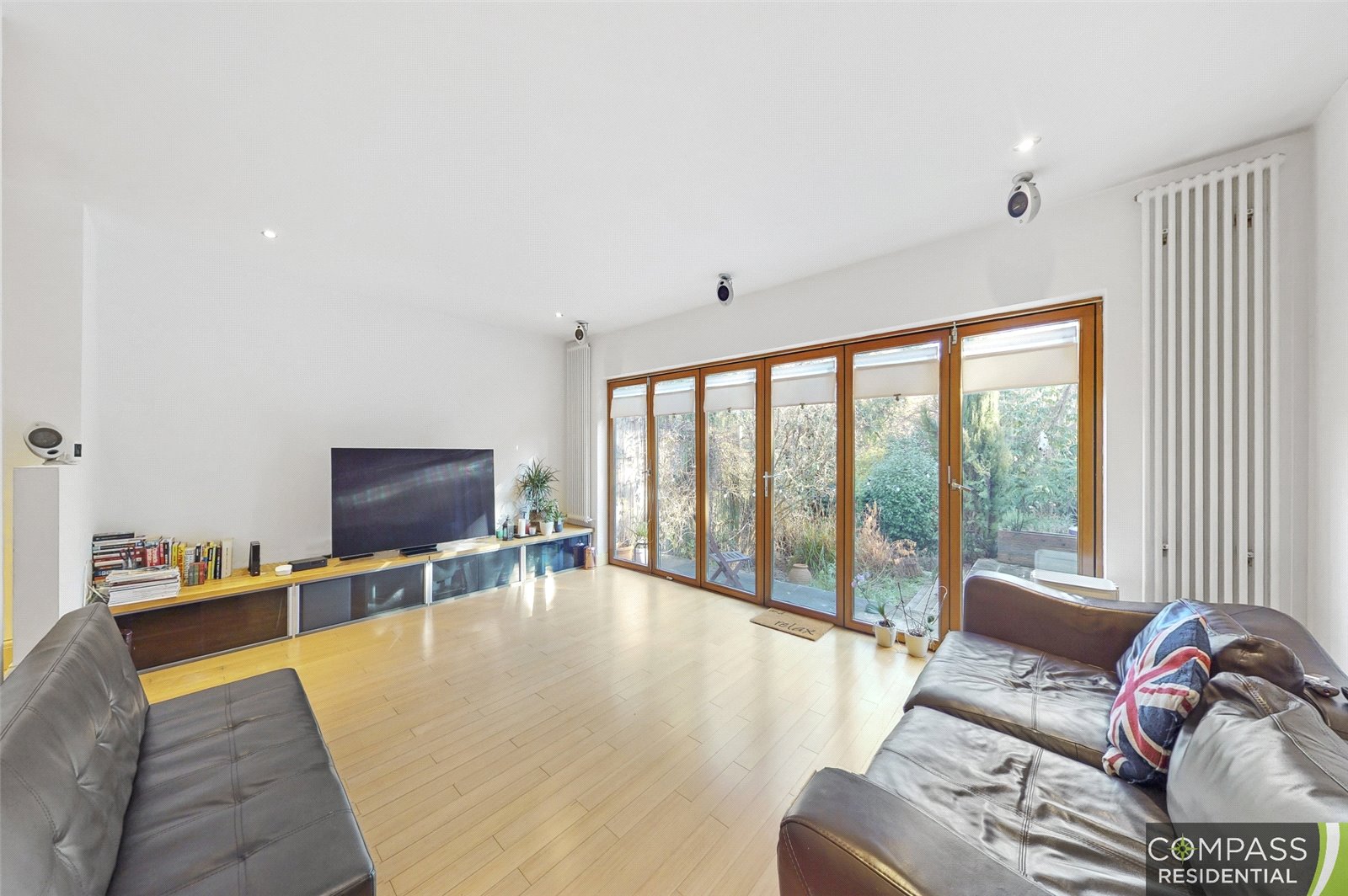 4 bed house for sale in Longland Drive, Totteridge  - Property Image 4