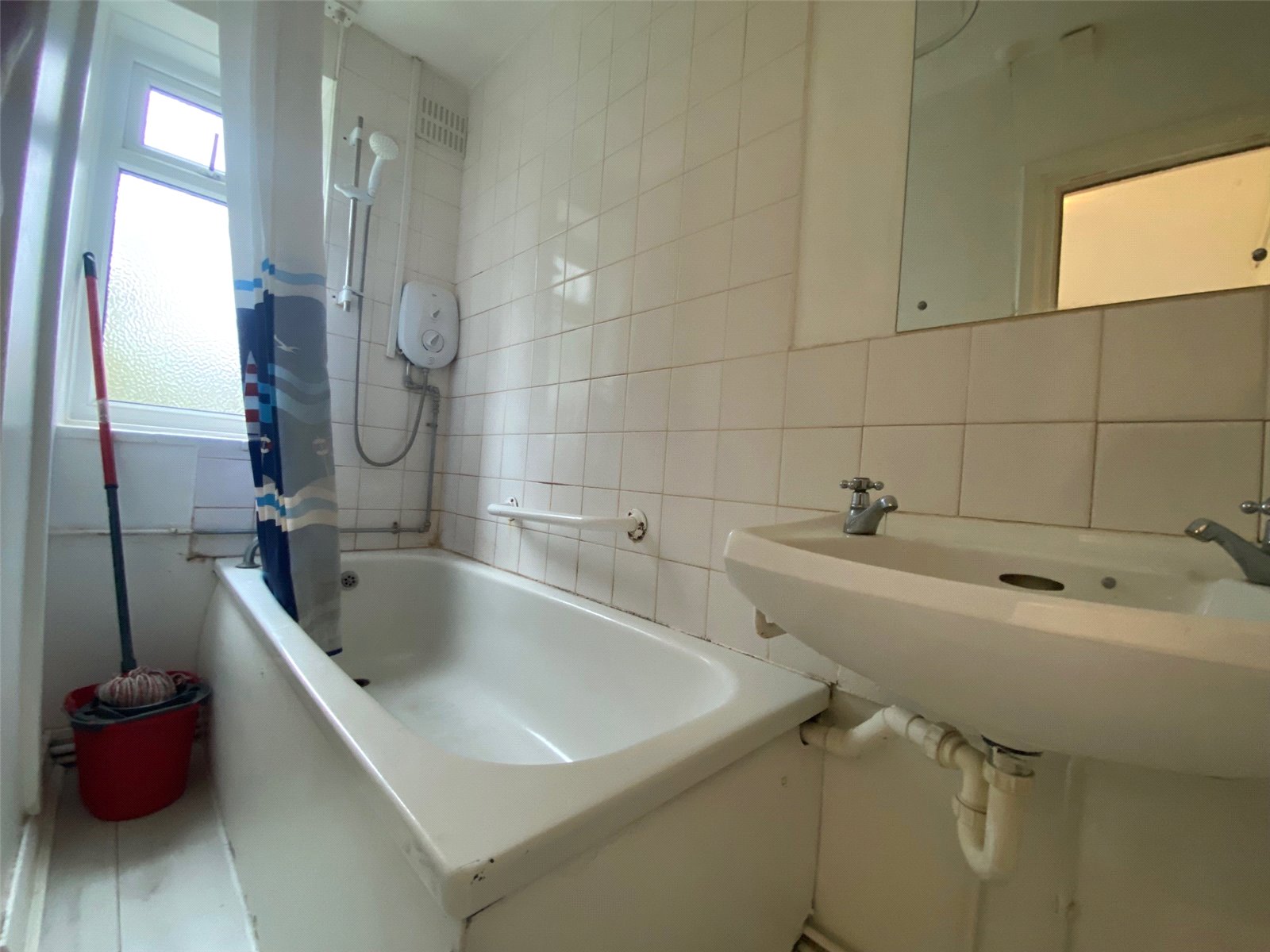 2 bed house for sale in Well Road, High Barnet  - Property Image 3