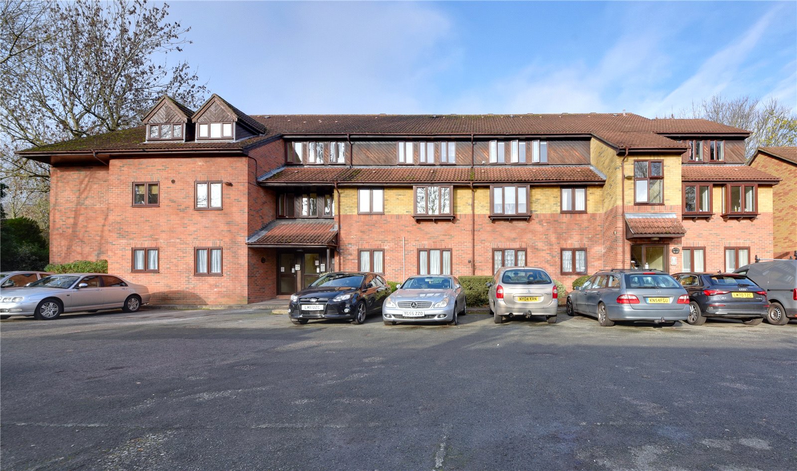 Apartment for sale in Glyn Avenue, New Barnet - Property Image 1