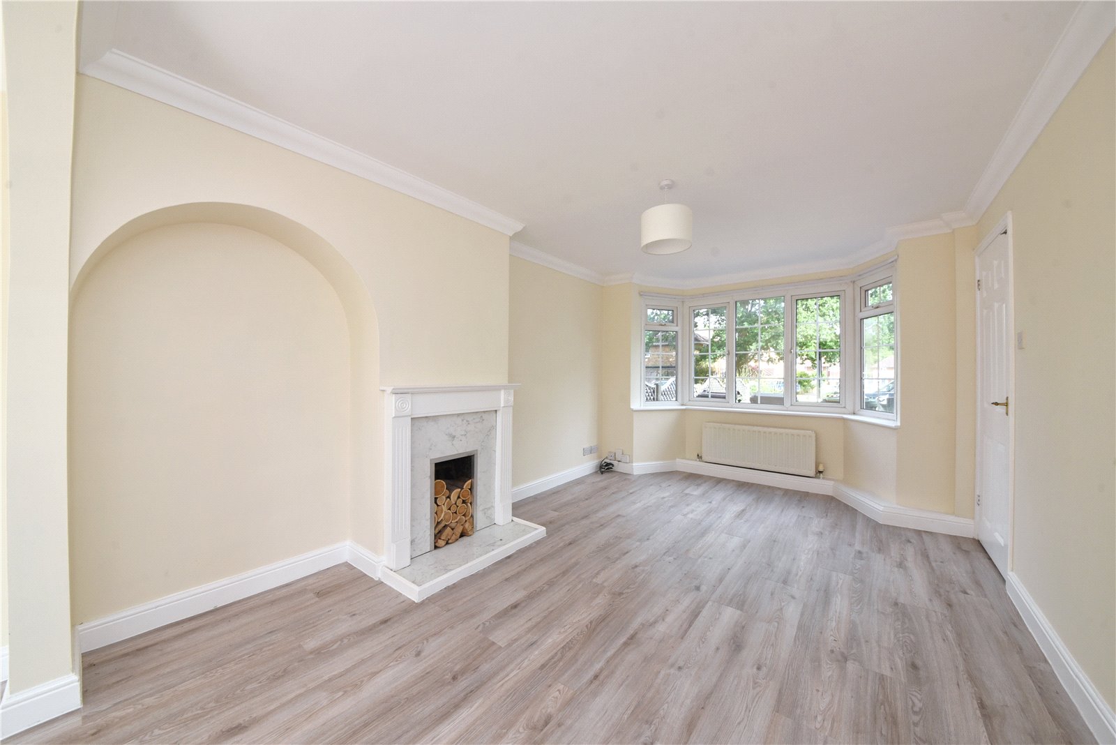 3 bed house for sale in Hunters Ride, Bricket Wood  - Property Image 9