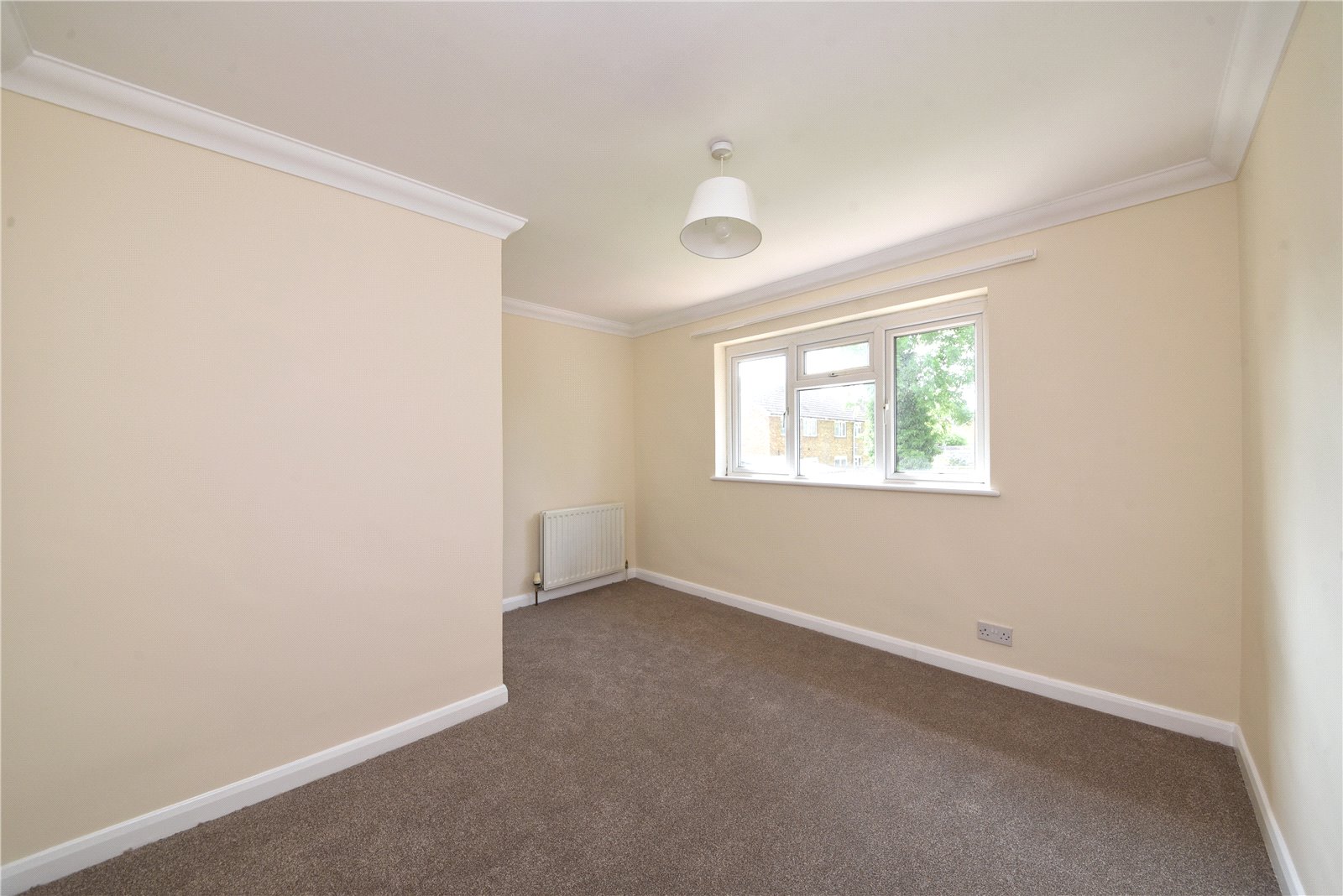 3 bed house for sale in Hunters Ride, Bricket Wood  - Property Image 13