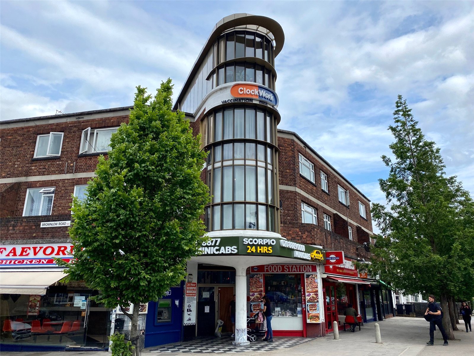 2 bed maisonette for sale in Brownlow Road, Bounds Green  - Property Image 1