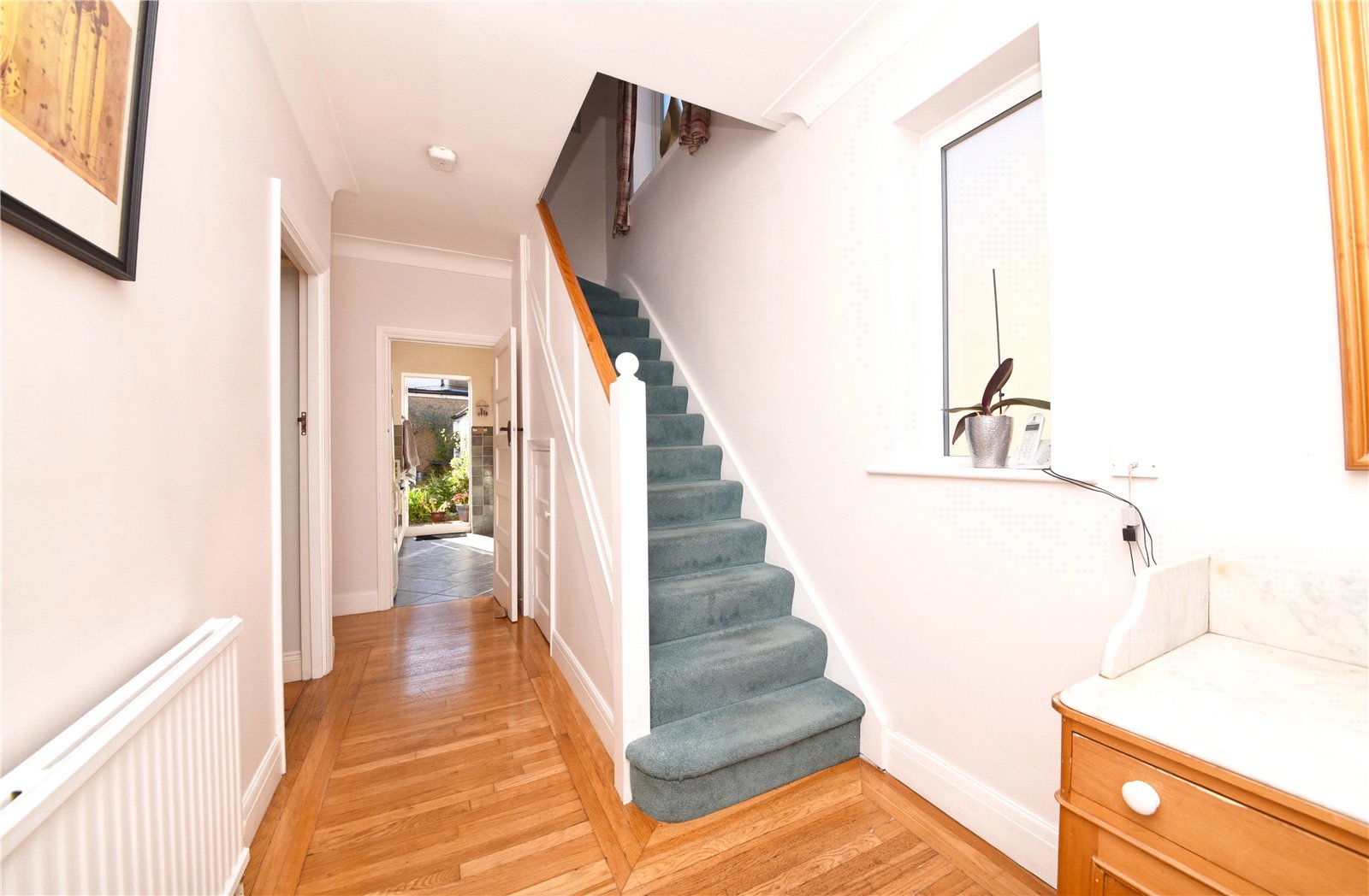 3 bed house for sale in Lynford Gardens, Edgware  - Property Image 2