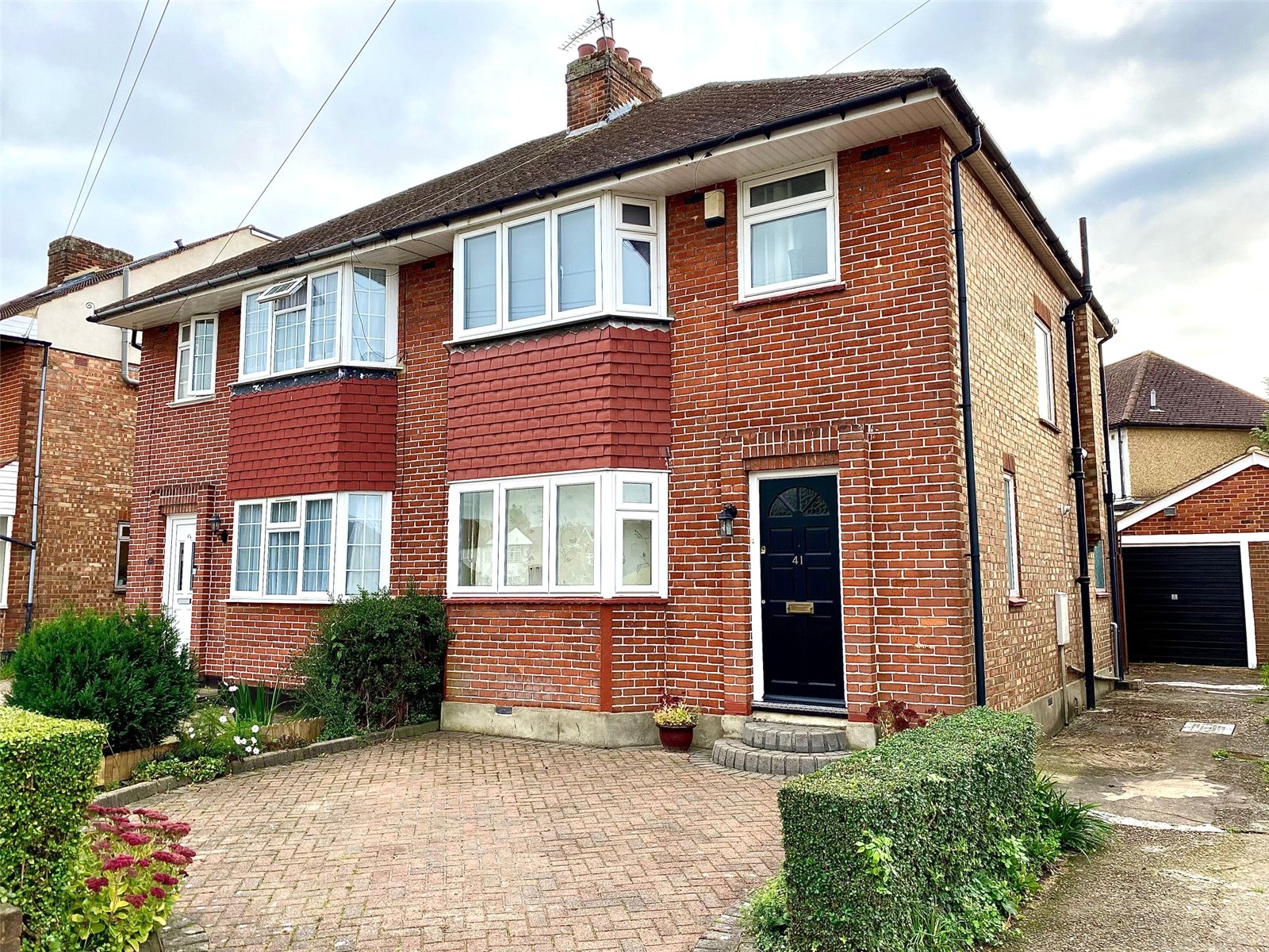 3 bed house for sale in Lynford Gardens, Edgware  - Property Image 1