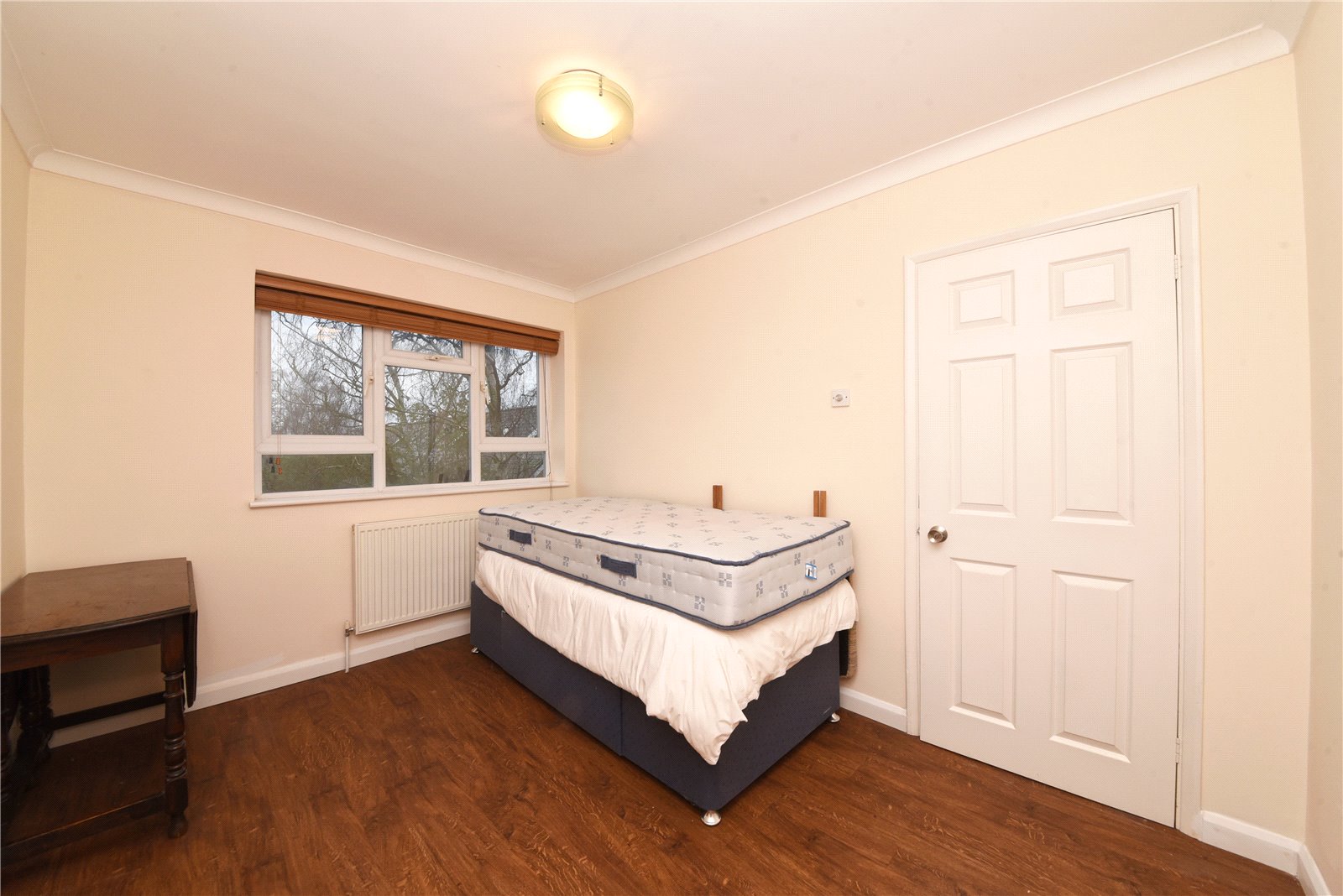 2 bed maisonette to rent in High Street, Bushey  - Property Image 8