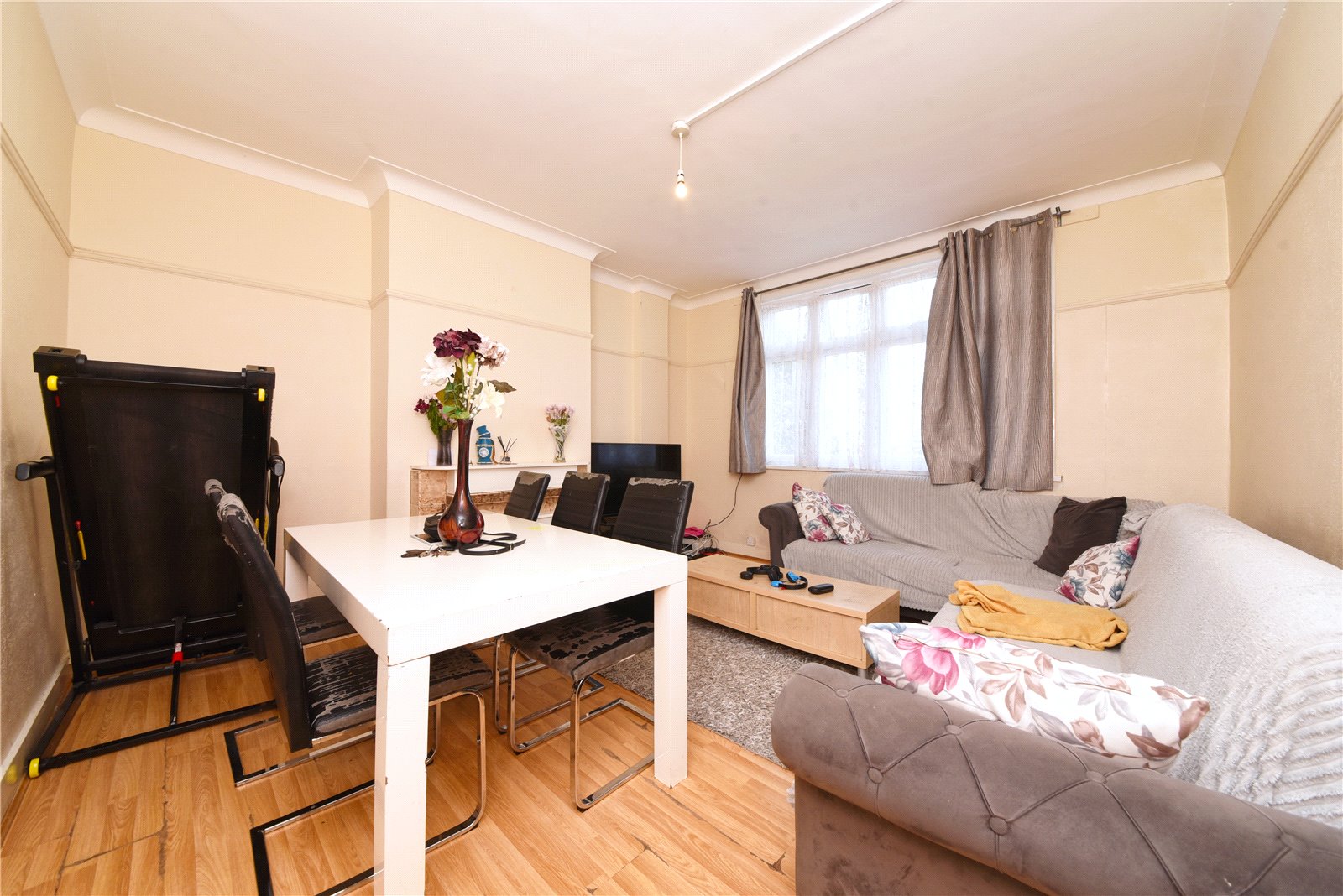 3 bed house for sale in Ridge Road, Winchmore Hill  - Property Image 3