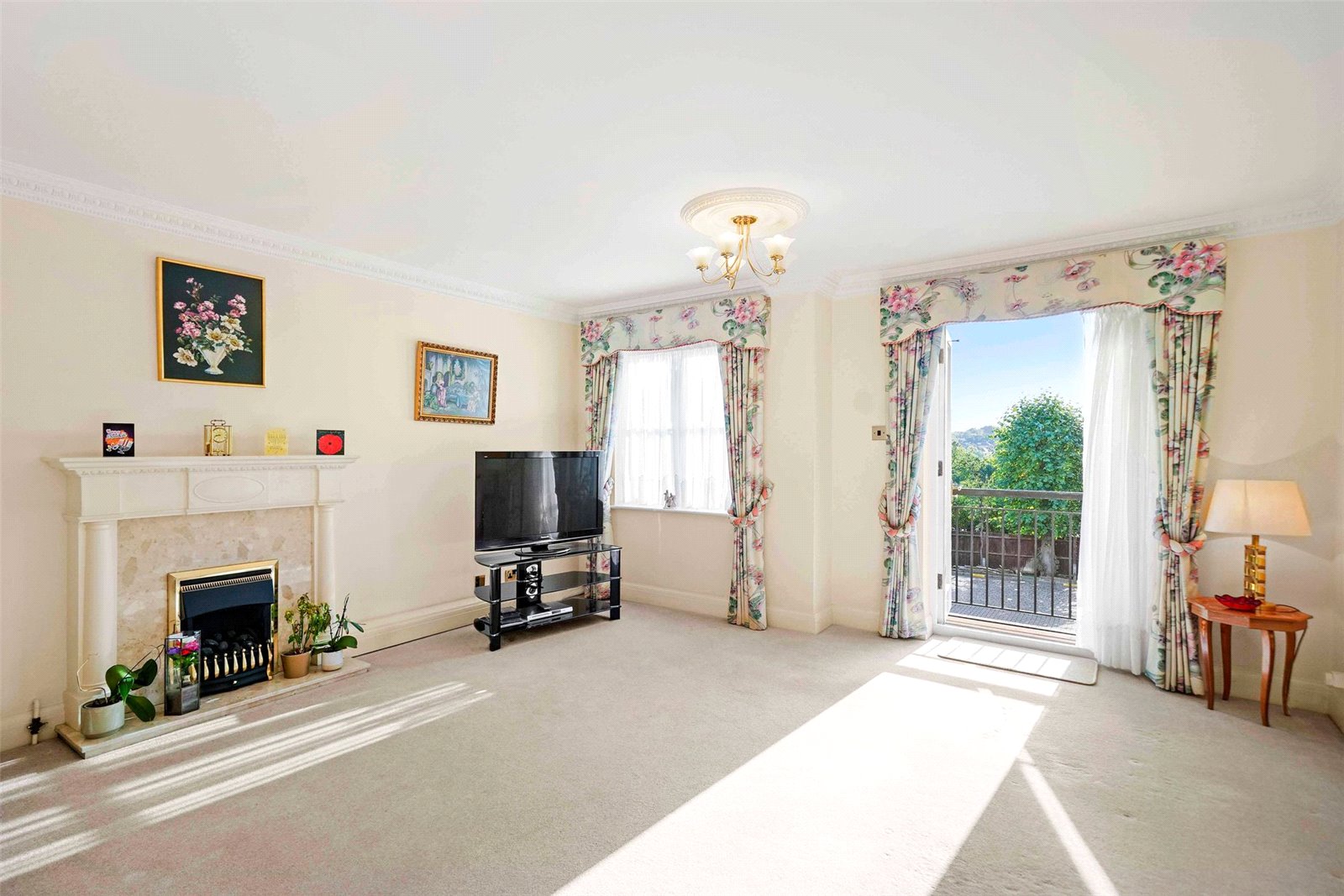 2 bed apartment to rent in High Road, Whetstone  - Property Image 3