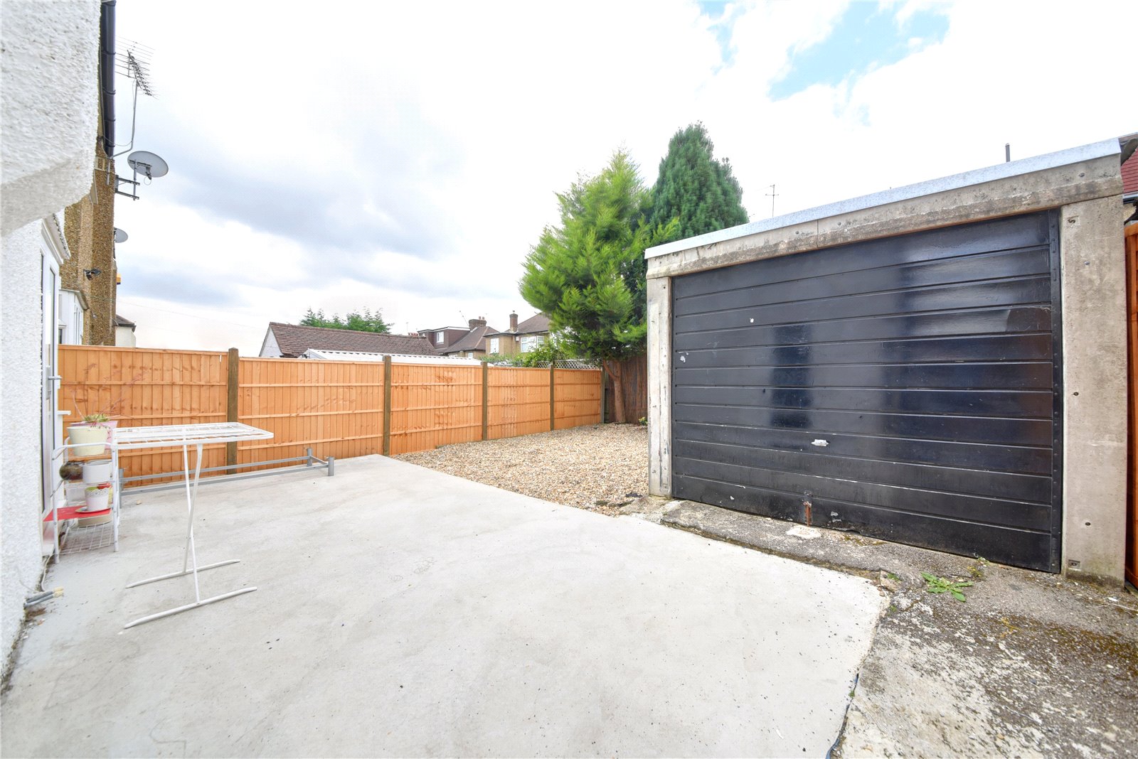 4 bed house to rent in Wycherley Crescent, New Barnet  - Property Image 4