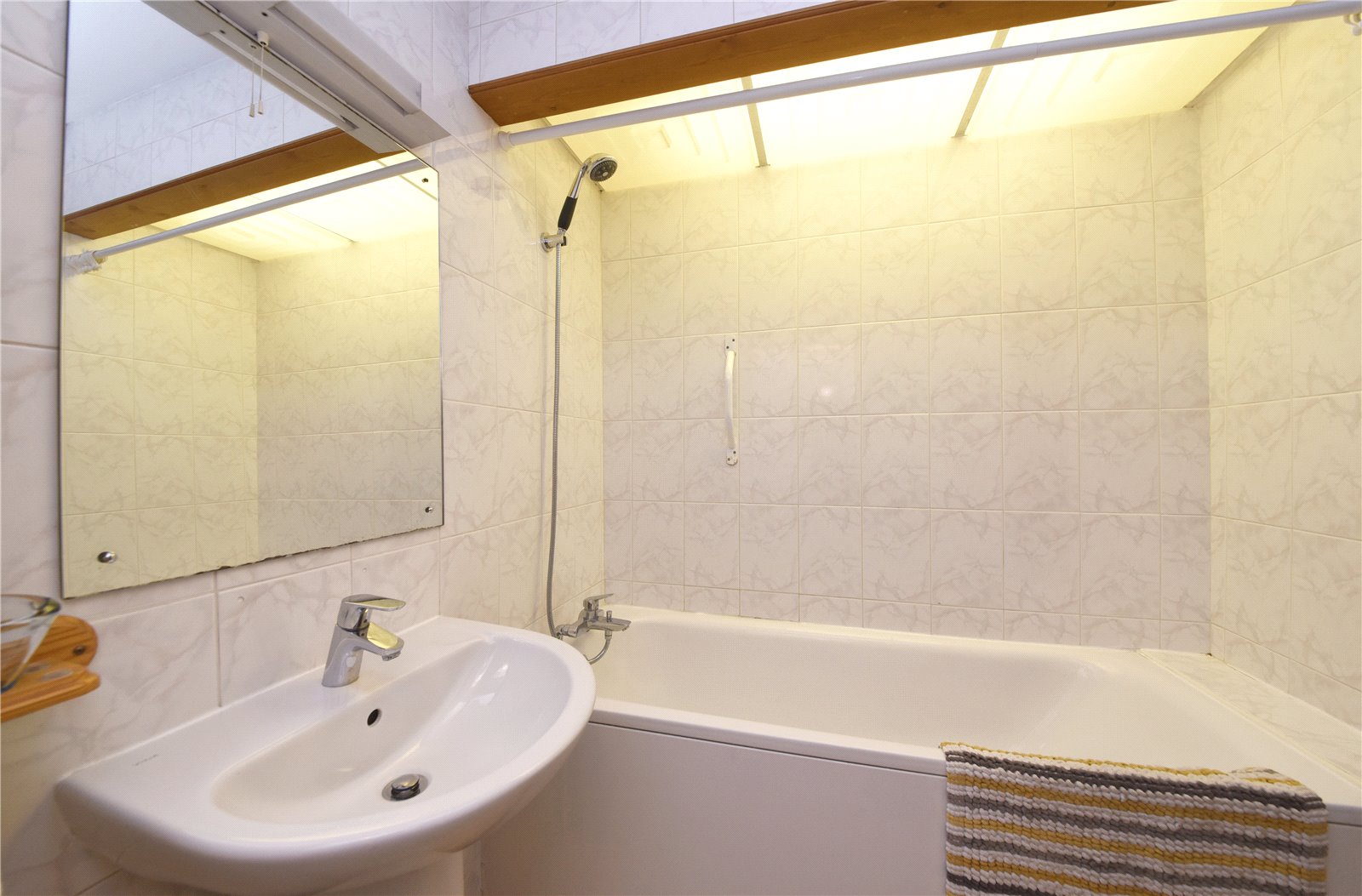 3 bed apartment for sale in Ballards Lane, Finchley  - Property Image 9