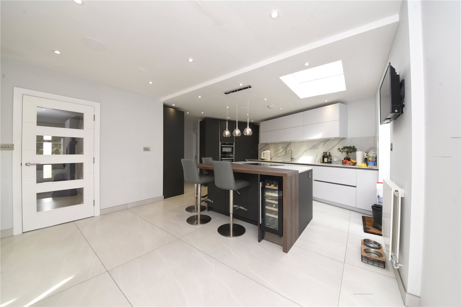 4 bed house for sale in Howard Walk, Hampstead Garden Suburb  - Property Image 13
