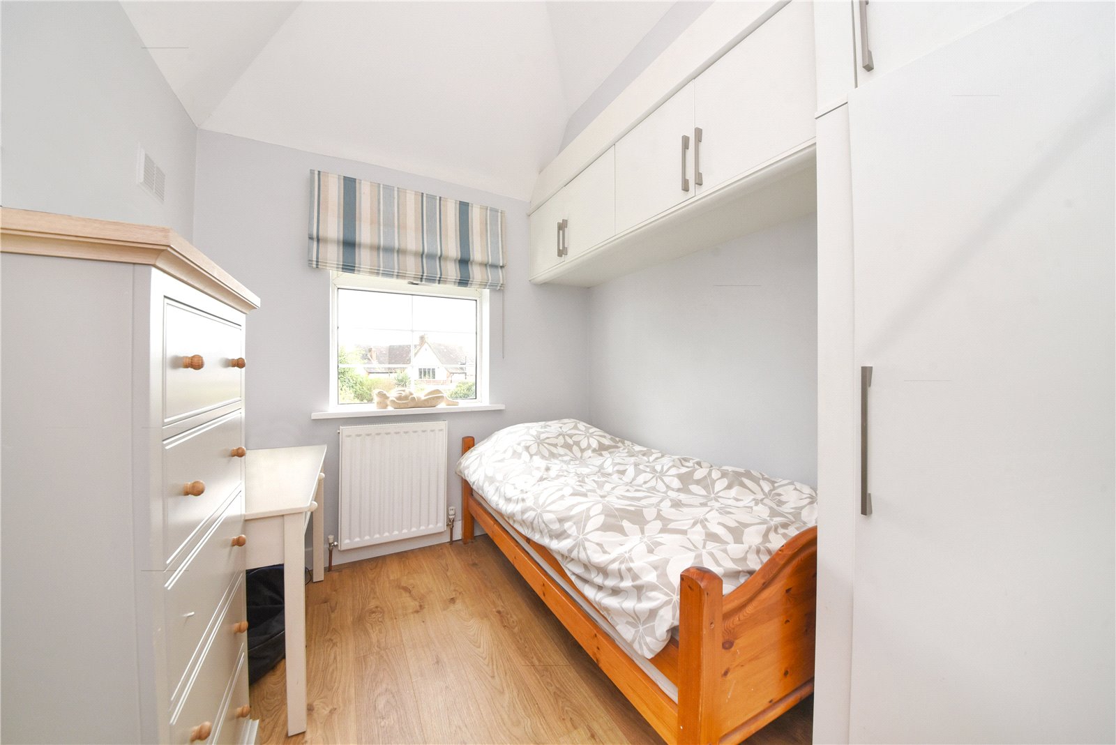 4 bed house for sale in Howard Walk, Hampstead Garden Suburb  - Property Image 10