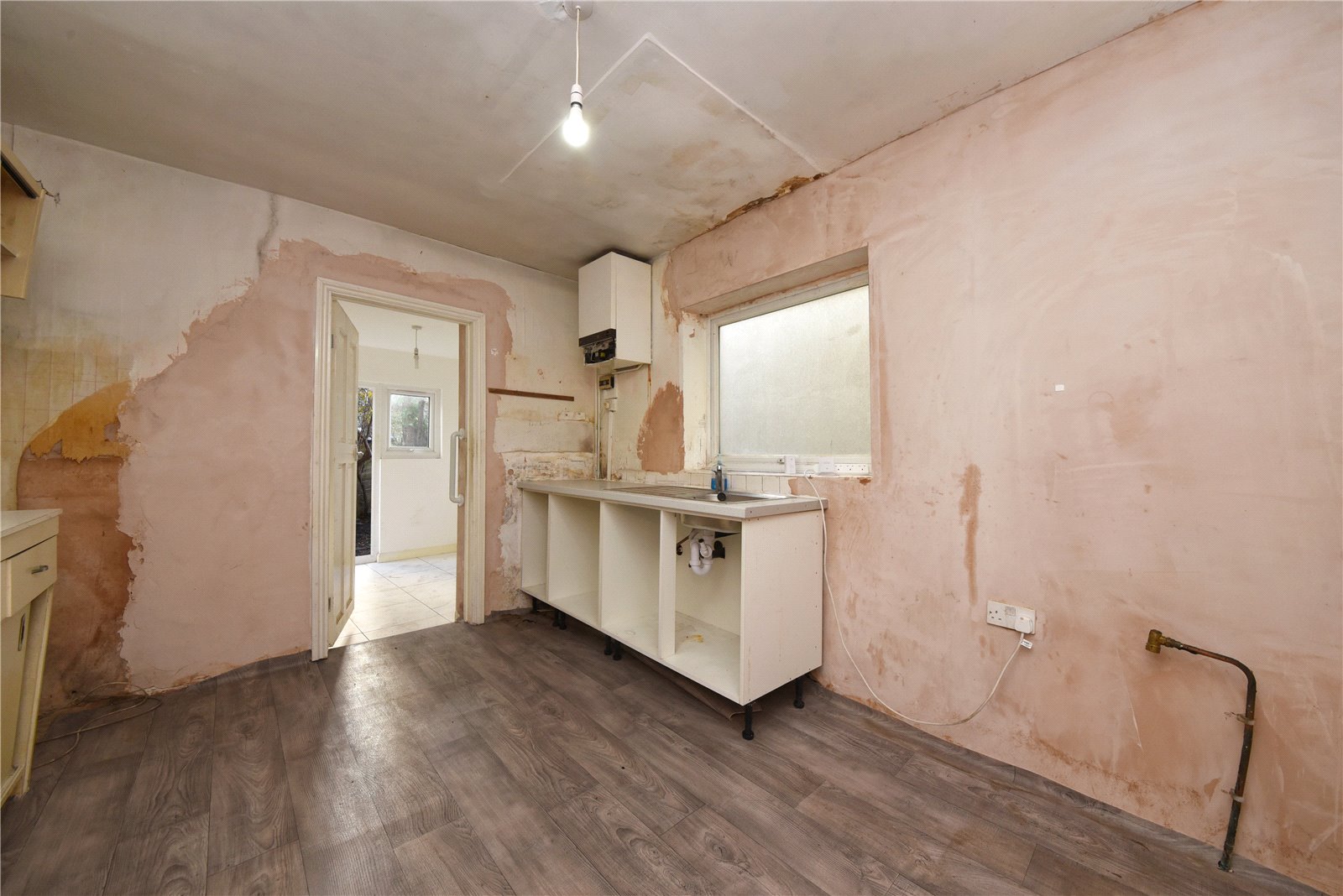 2 bed house for sale in Calderon Road, Leyton  - Property Image 2