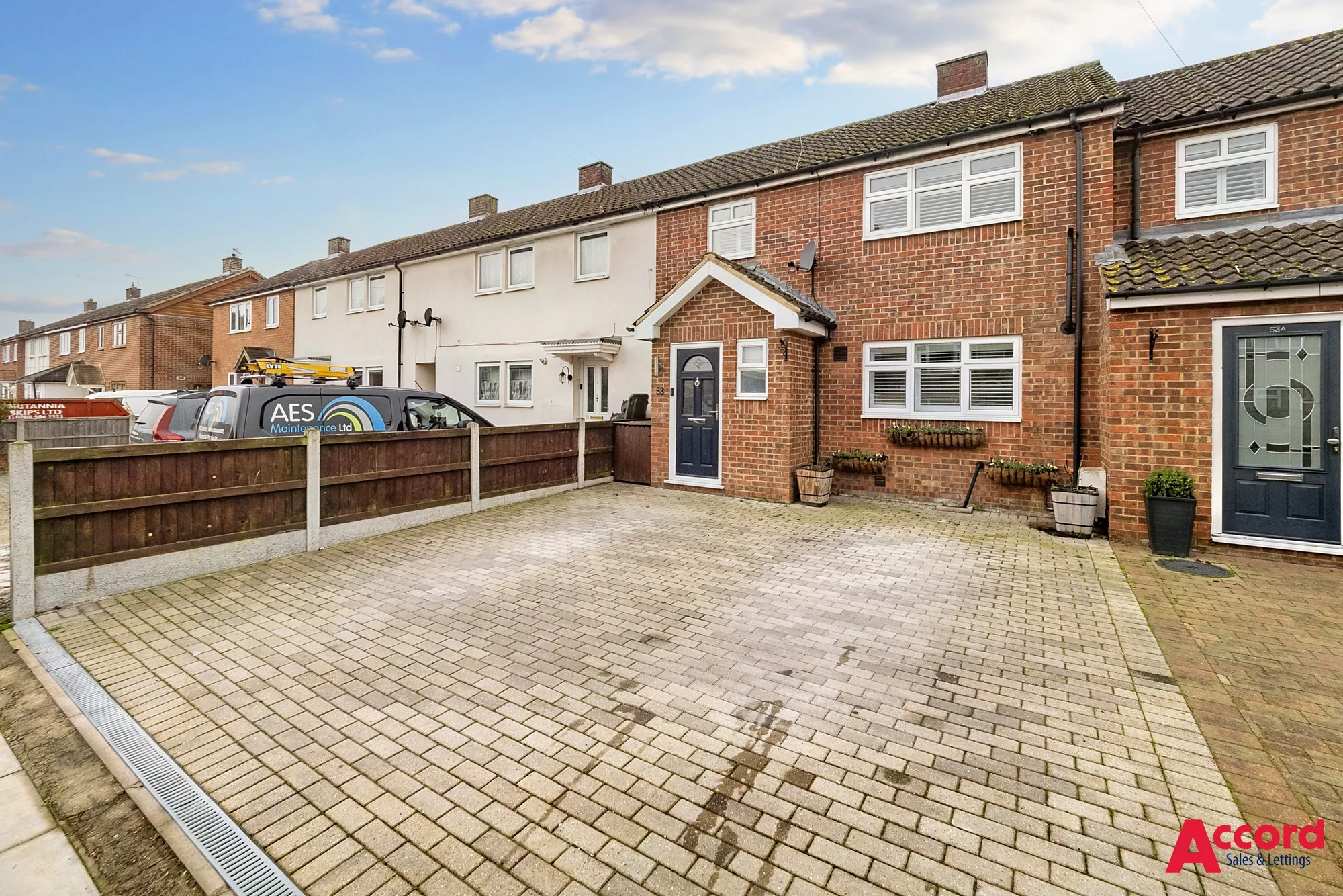 3 bed mid-terraced house for sale in Macon Way, Upminster  - Property Image 19