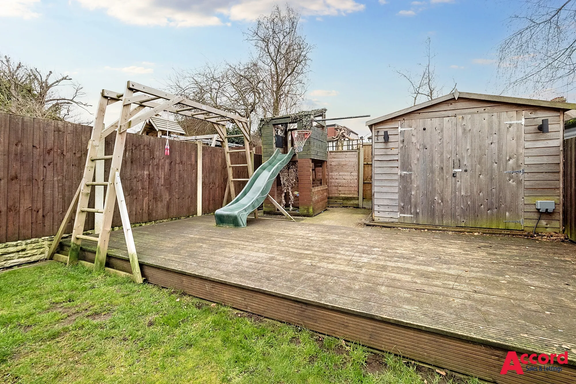 3 bed semi-detached house for sale in The Avenue, Hornchurch  - Property Image 24